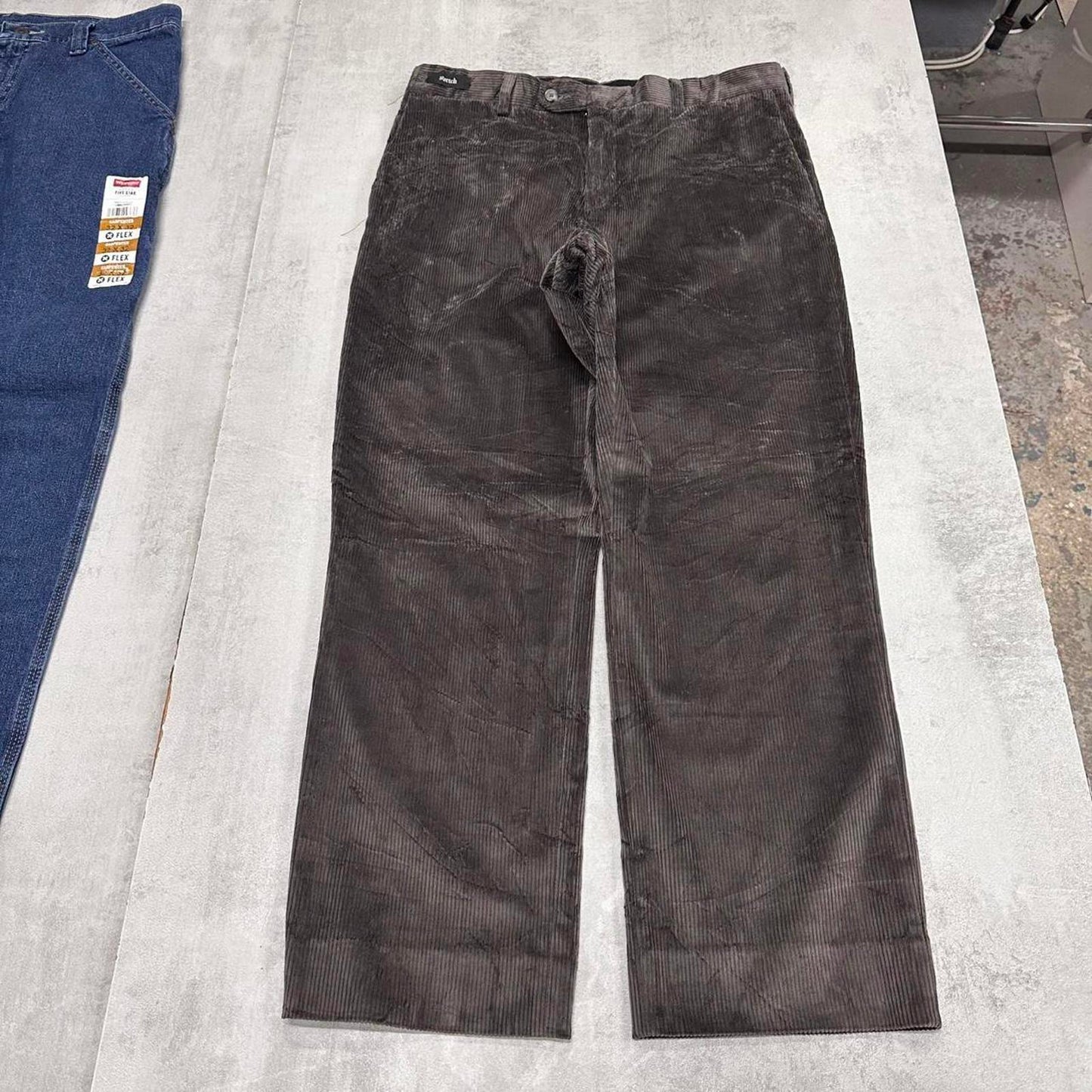 Baggy wide wale corduroy trousers W34L28