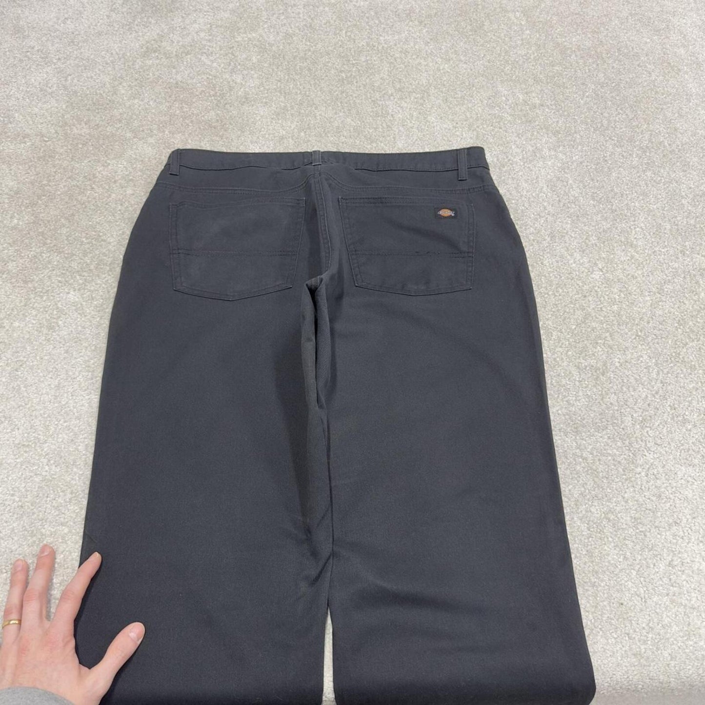 Dickies chino work pants faded black Straight leg twill chino skate style trousers