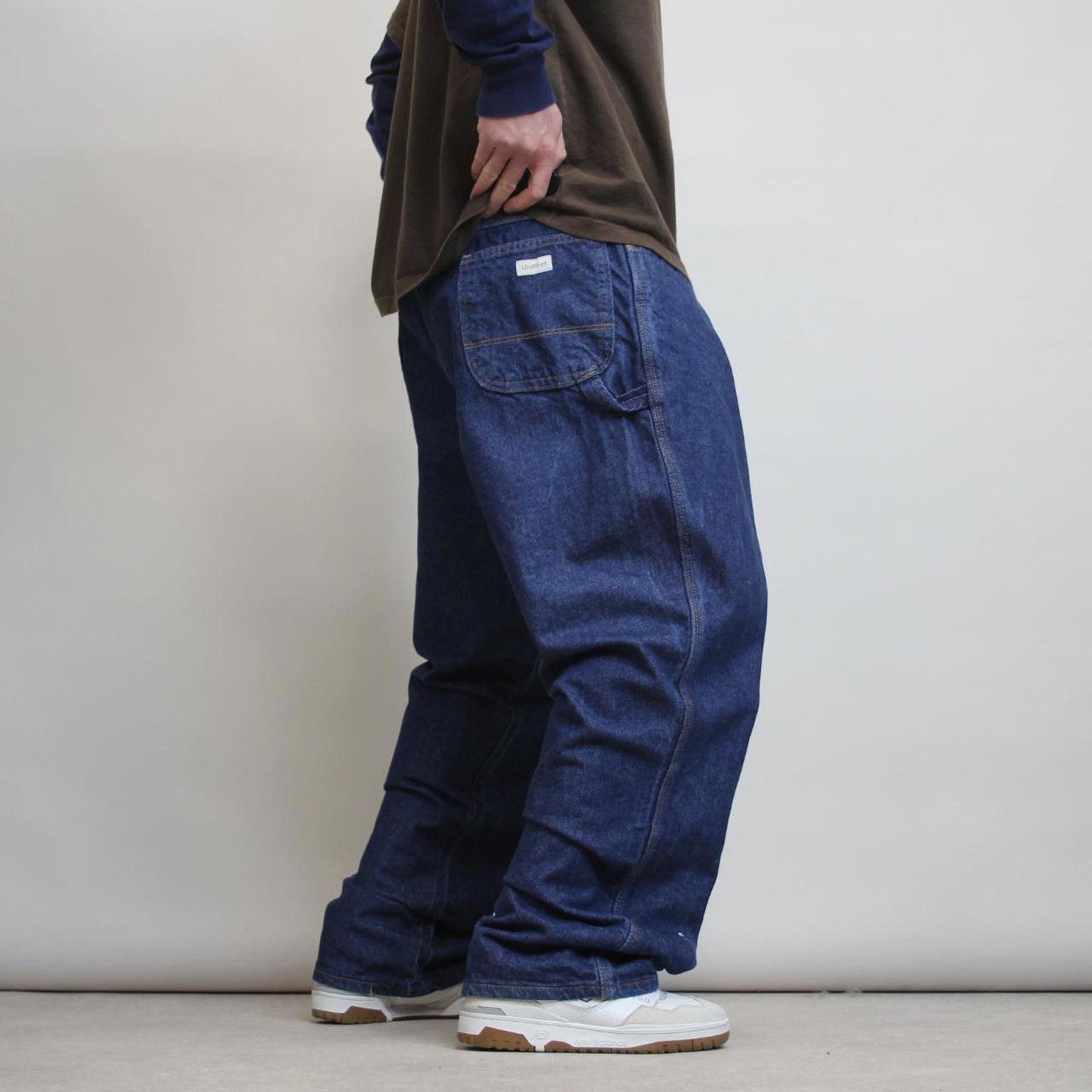Mens UniFirst baggy carpenter jeans W46L32 wide leg thick denim work pants