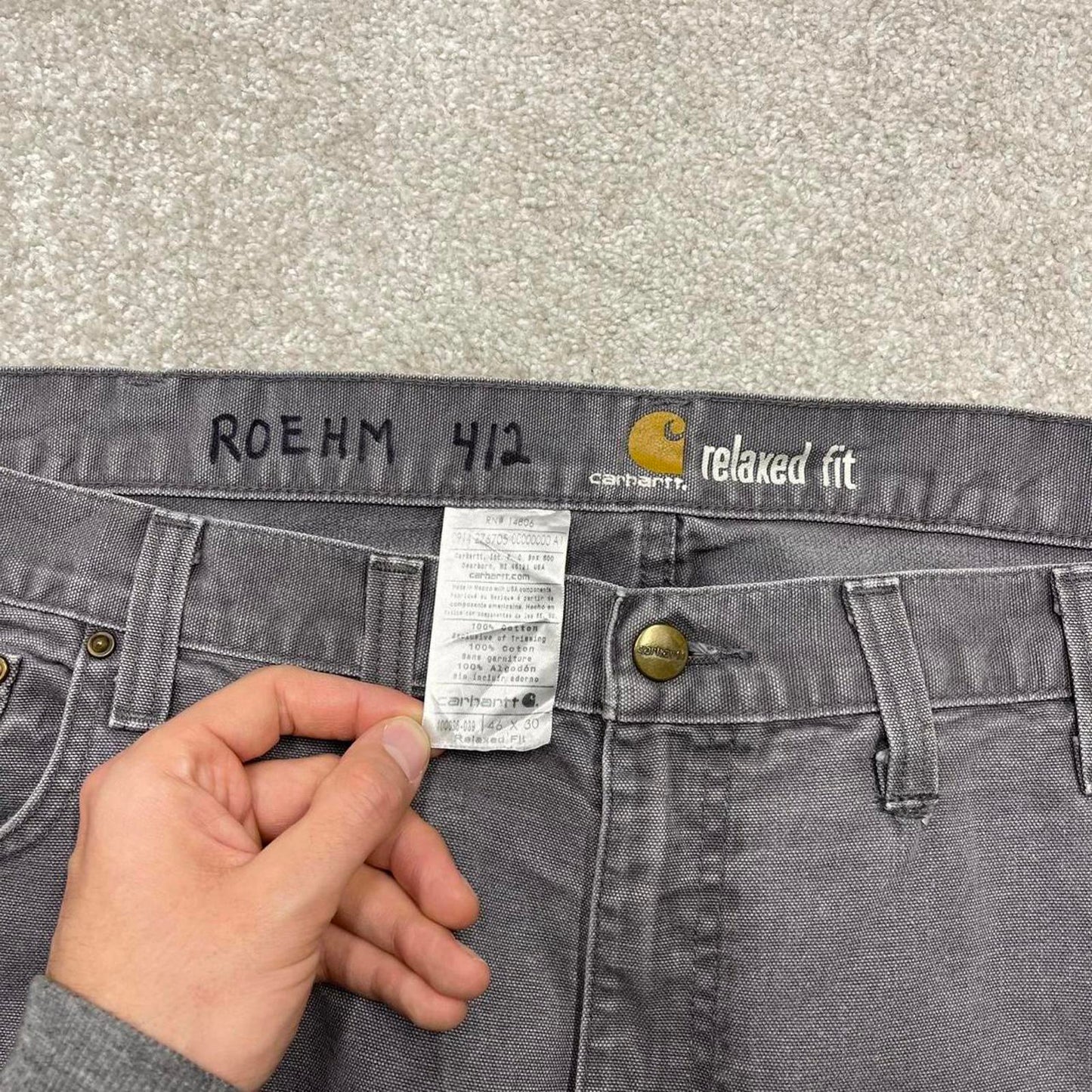 Vintage baggy Carhartt jeans 90s y2k skater style W46L30 grey relaxed fit 100% cotton canvas