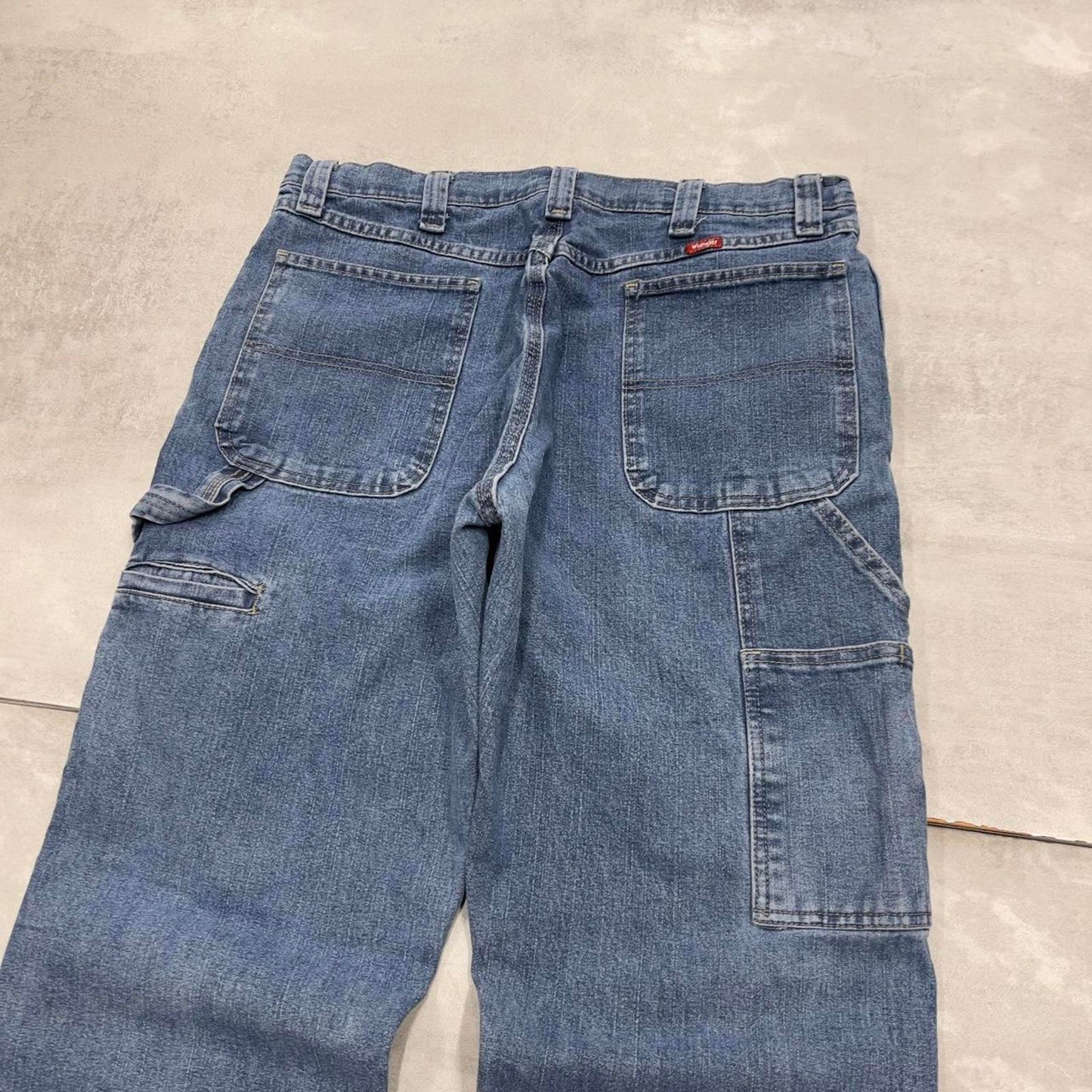 Blue Wrangler carpenter jeans W36L34 loose cargo skater style jeans