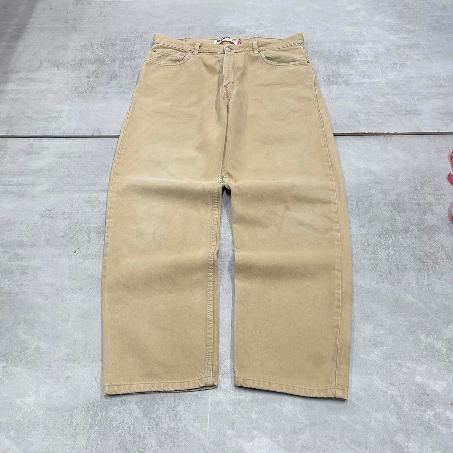 Levis 550 jeans W36 L30 beige loose 90s style relaxed skater jeans red tab logo