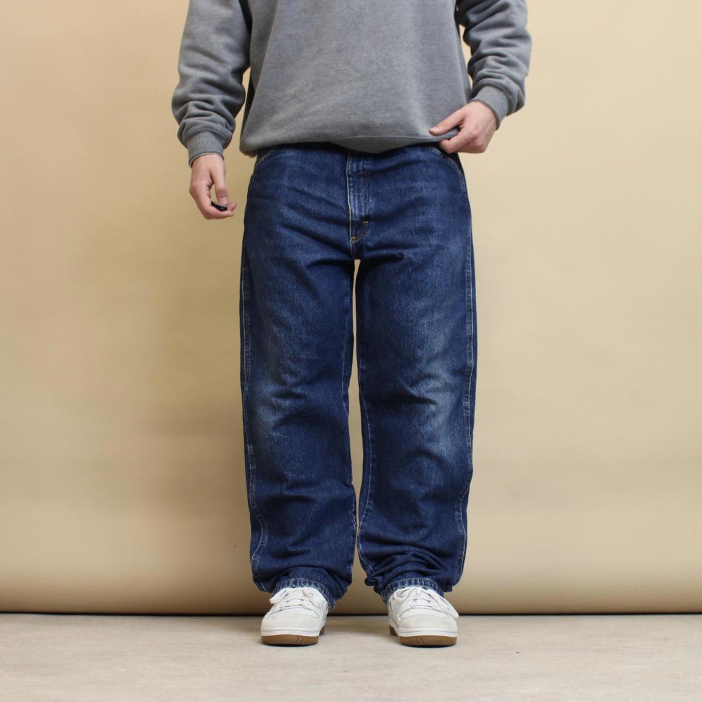 Blue Wrangler jeans W40L32 loose denim 90s style jeans skater