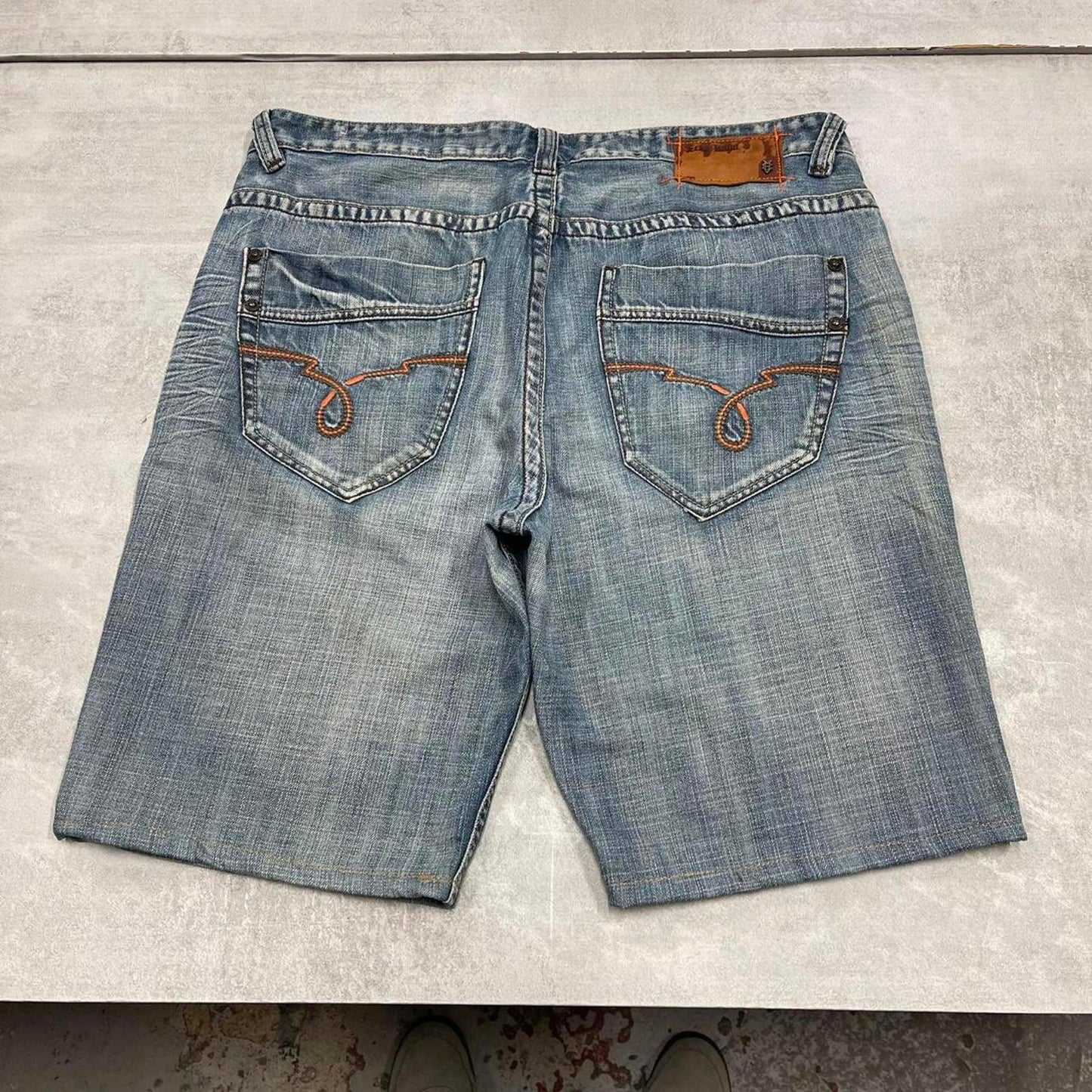 Embroidered Ecko denim shorts W38