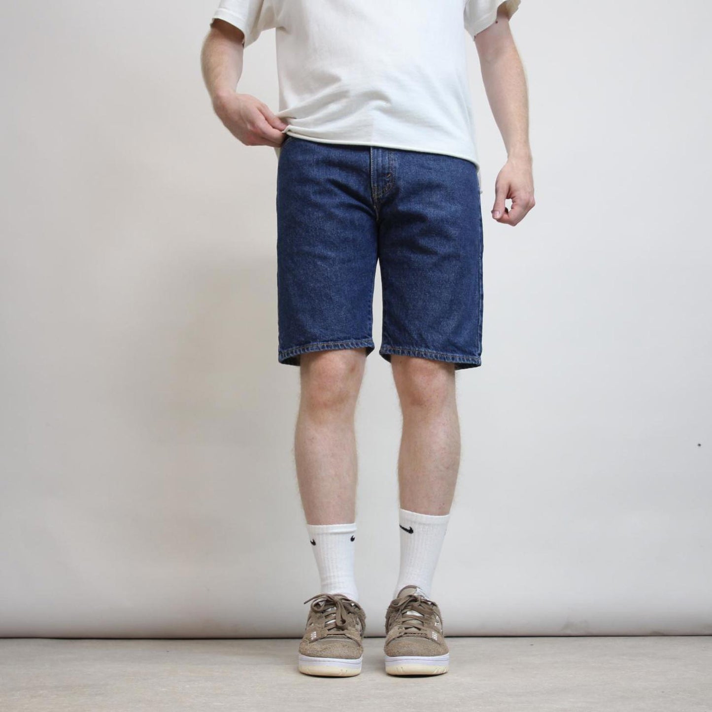 Mens Levi’s 505 jorts W31