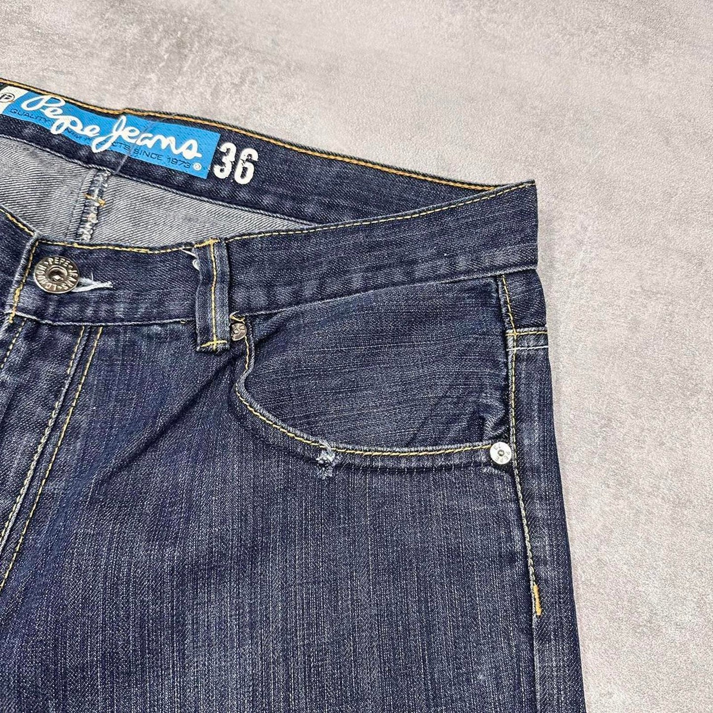 Blue embroidered Pepe jeans W36 L32 loose denim hip hop style stitch design jeans