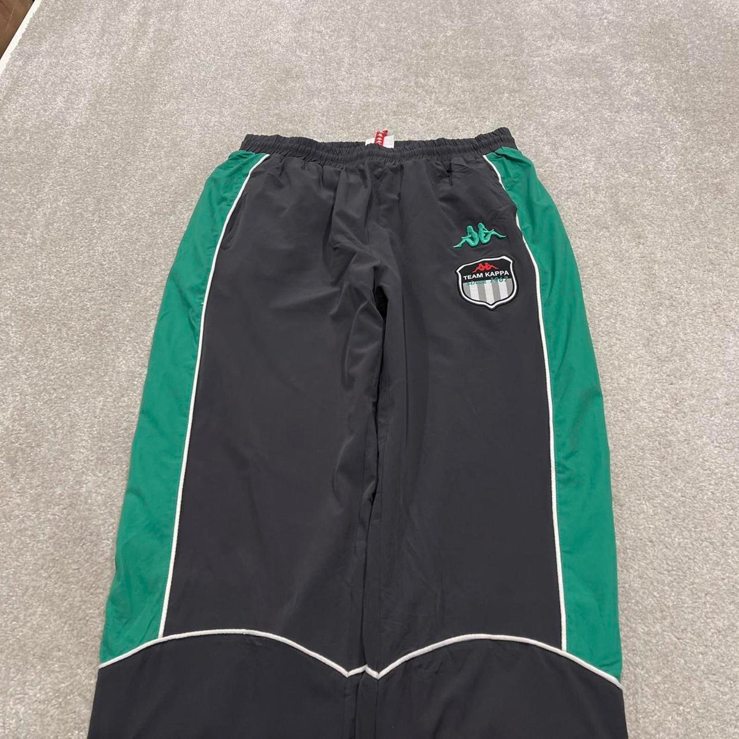 Vintage Y2K Kappa tracksuit bottoms grey green Mesh lined embroidered logo gym loose track pants