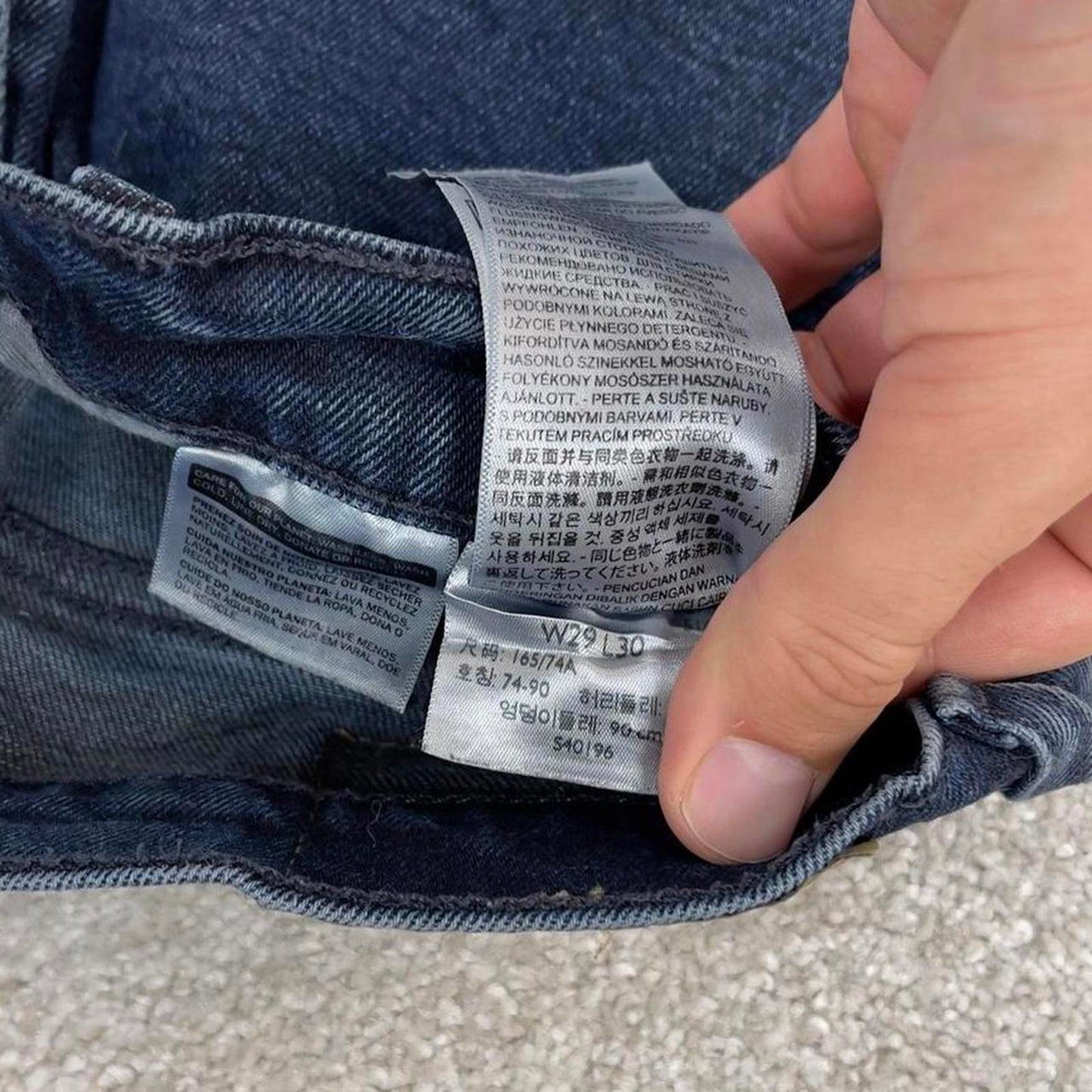 Blue Levis 505 jeans W29L30 y2k 90s style 5 pocket denim pants straight fit