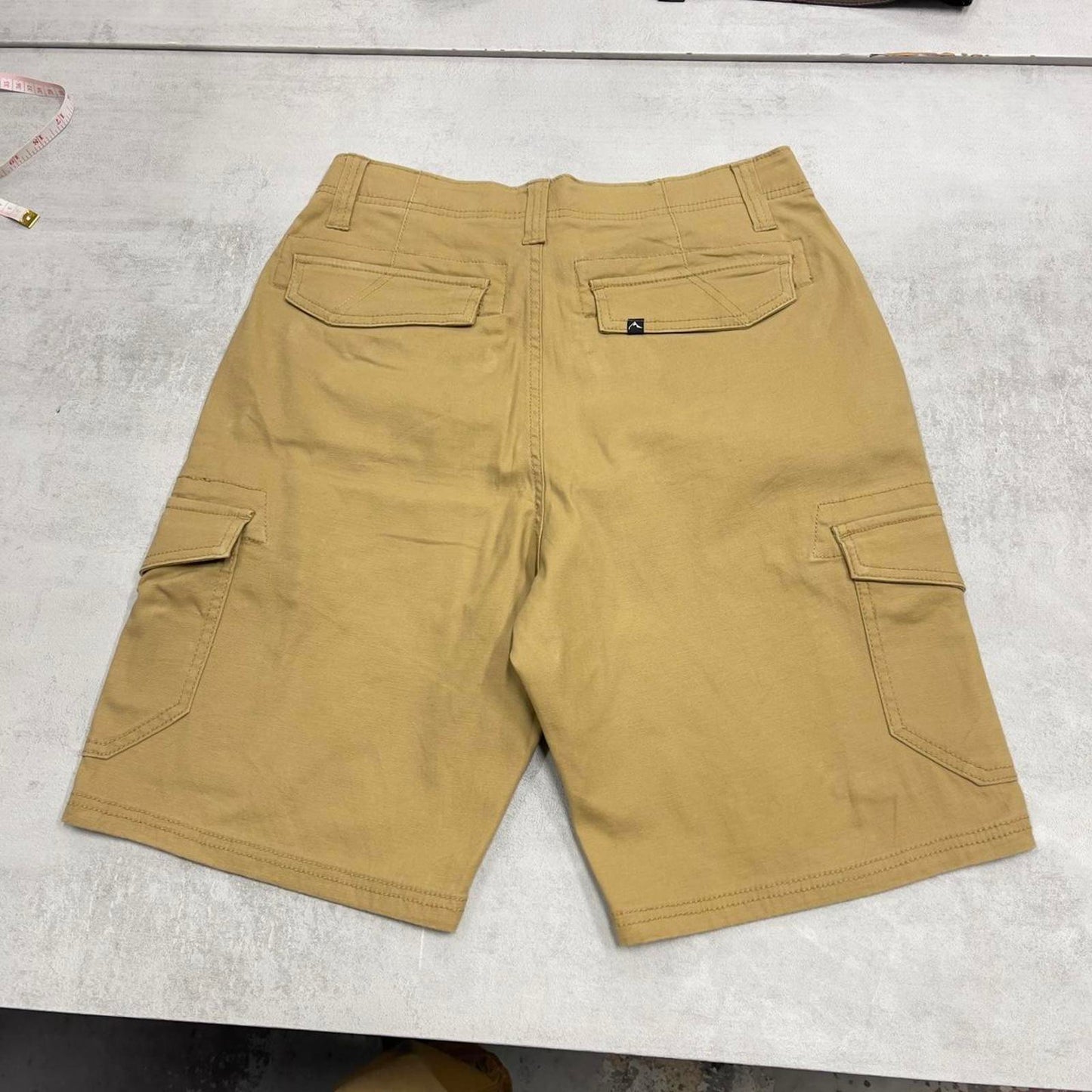 Baggy cargo shorts W30