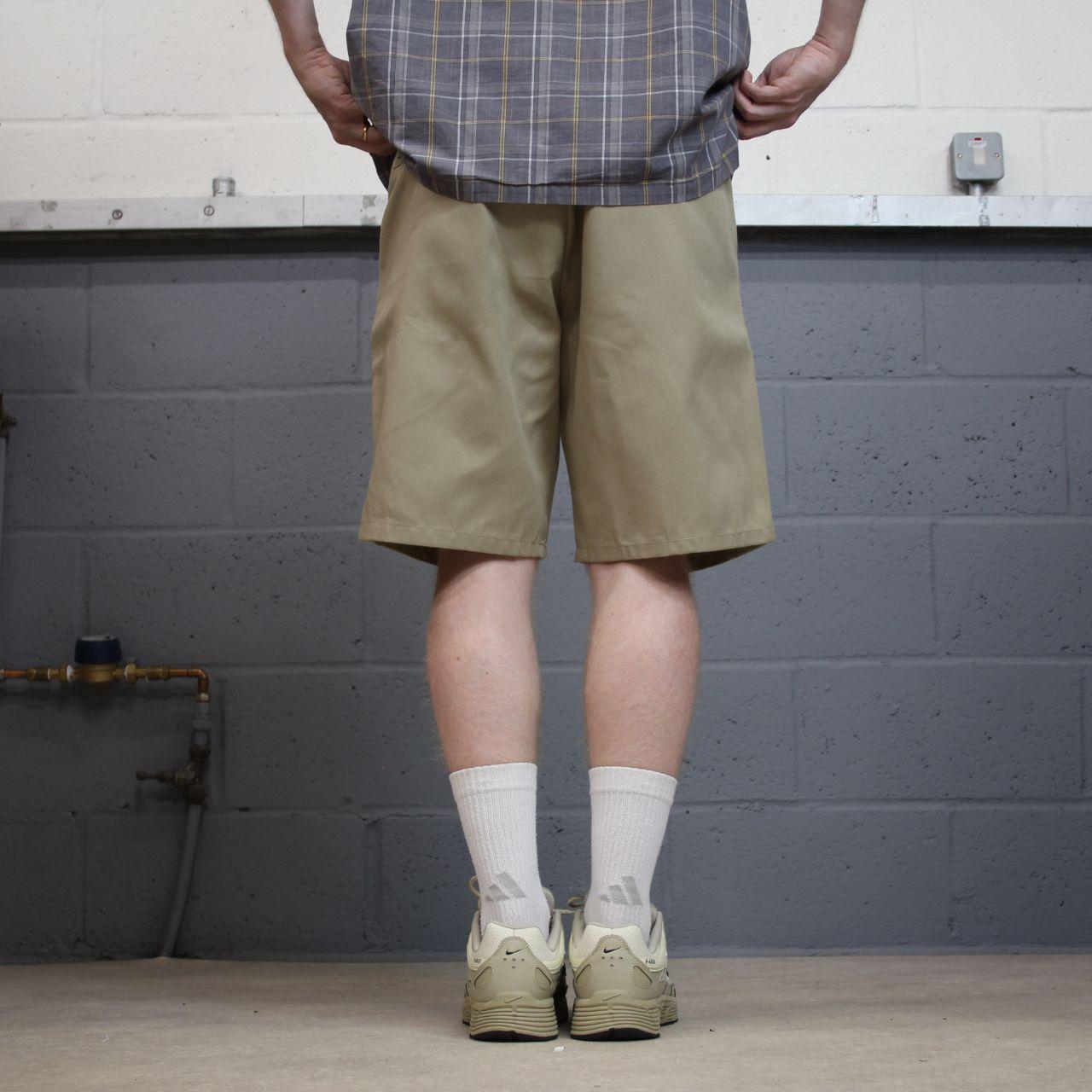 Dickies 874 shorts original fit khaki Twill chino skater surf style shorts