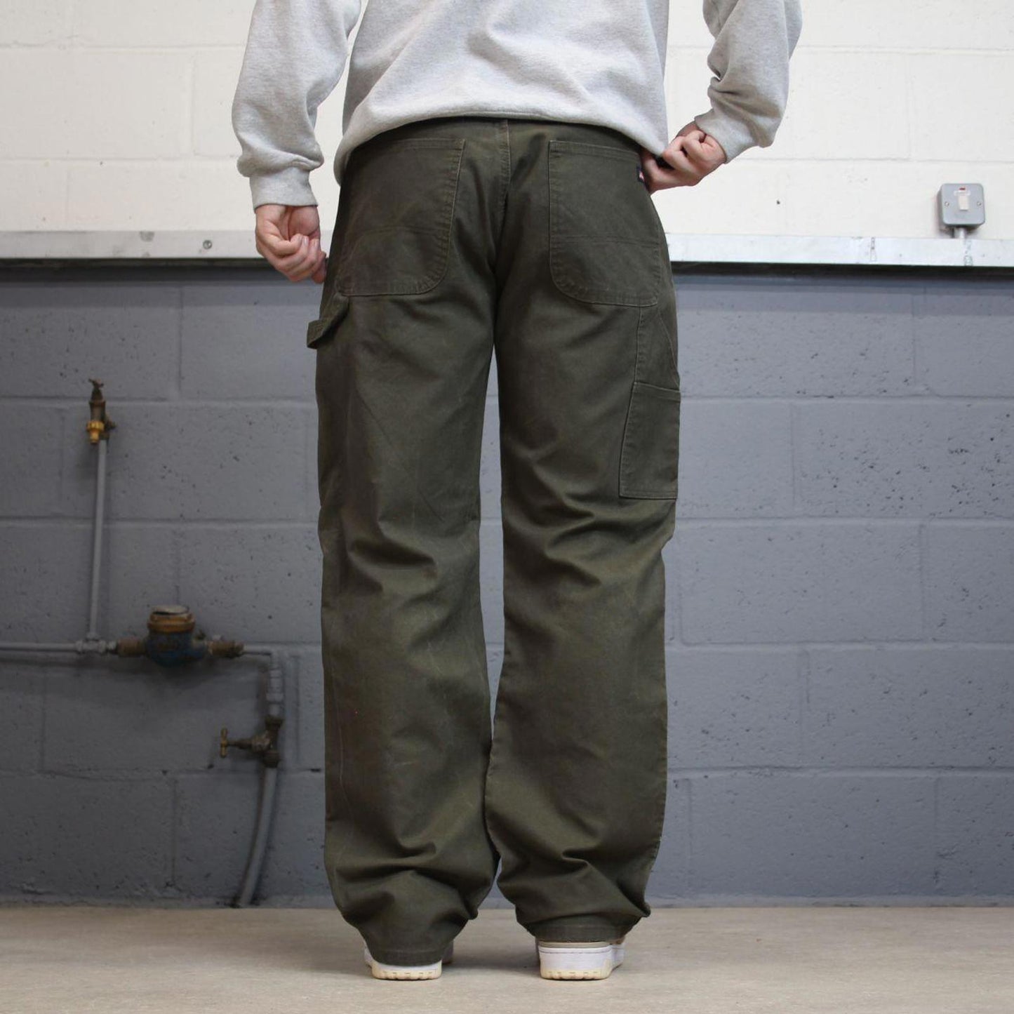 Loose Dickies carpenter jeans W34L34 90s skate style green canvasy cargos