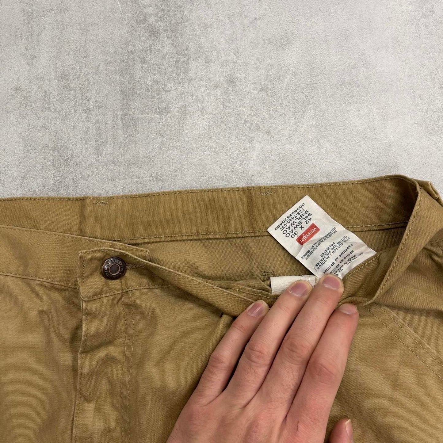 Baggy Wrangler carpenter trousers W42L30 sand brown 90s workwear skate style cargo pants