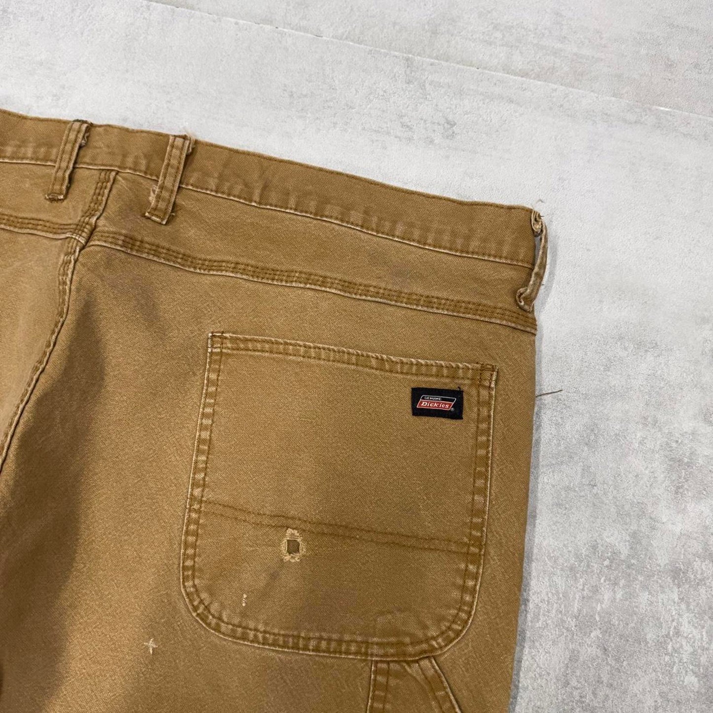 Mens Loose Dickies Carpenter Jorts W44