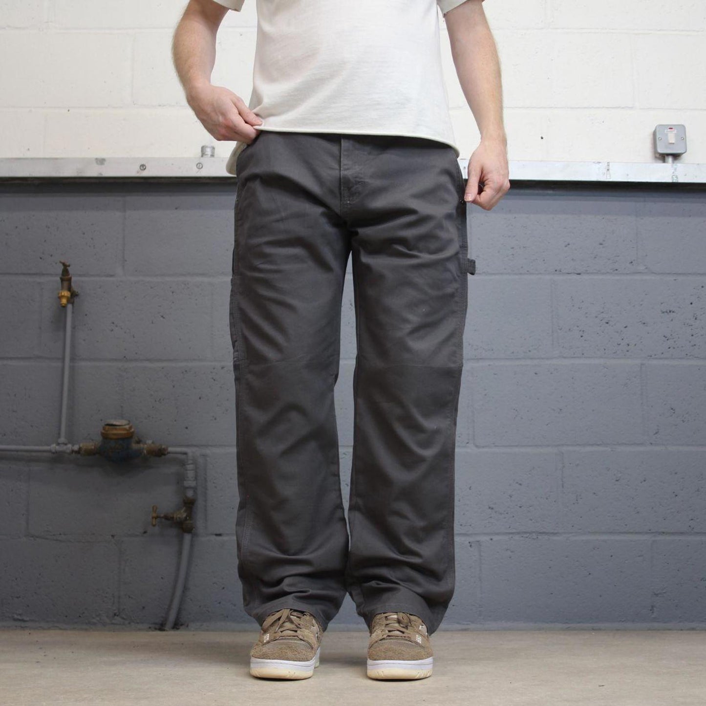 Loose Dickies carpenter jeans W34L31 90s skate style grey canvasy cargos
