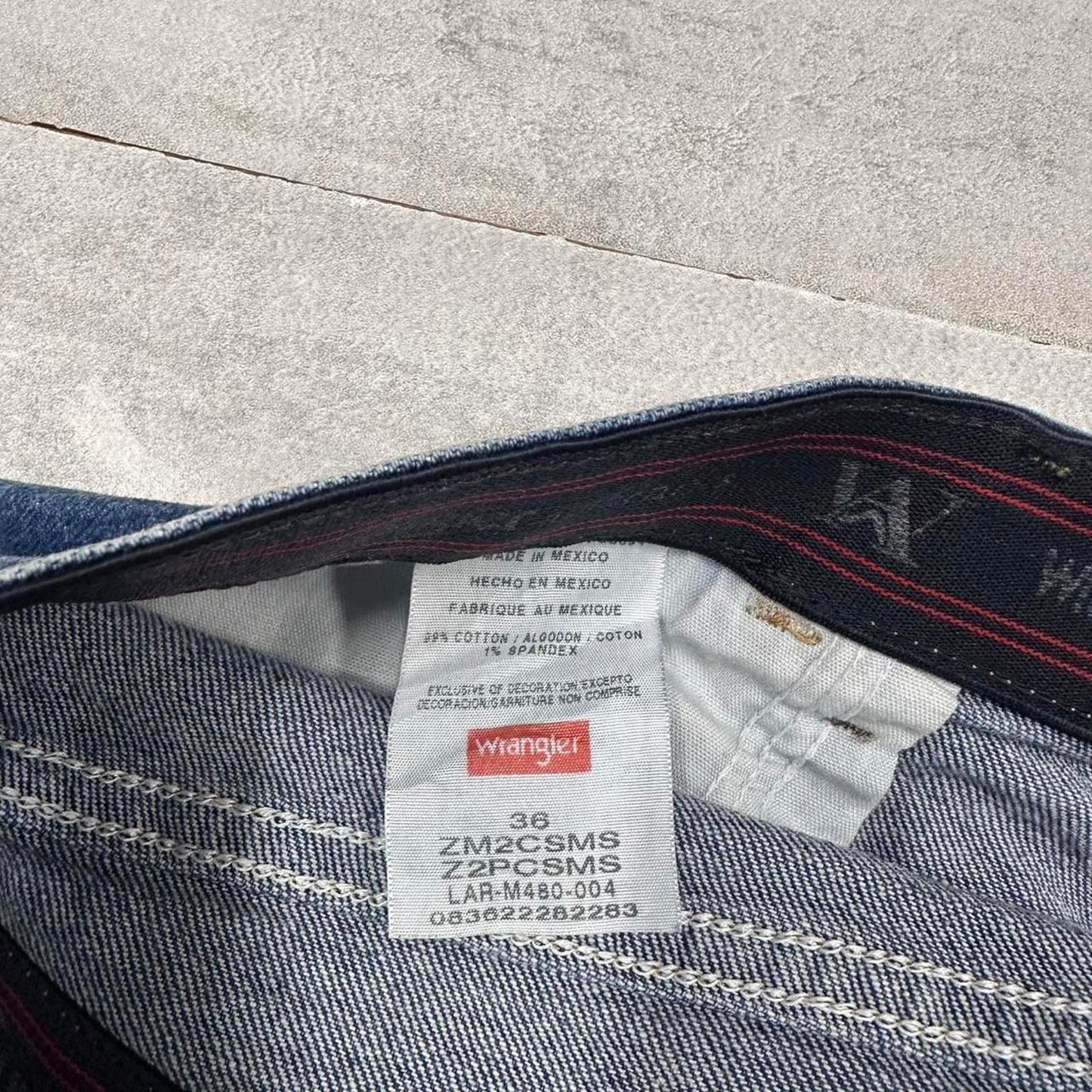 Mens Baggy Wrangler jorts W36