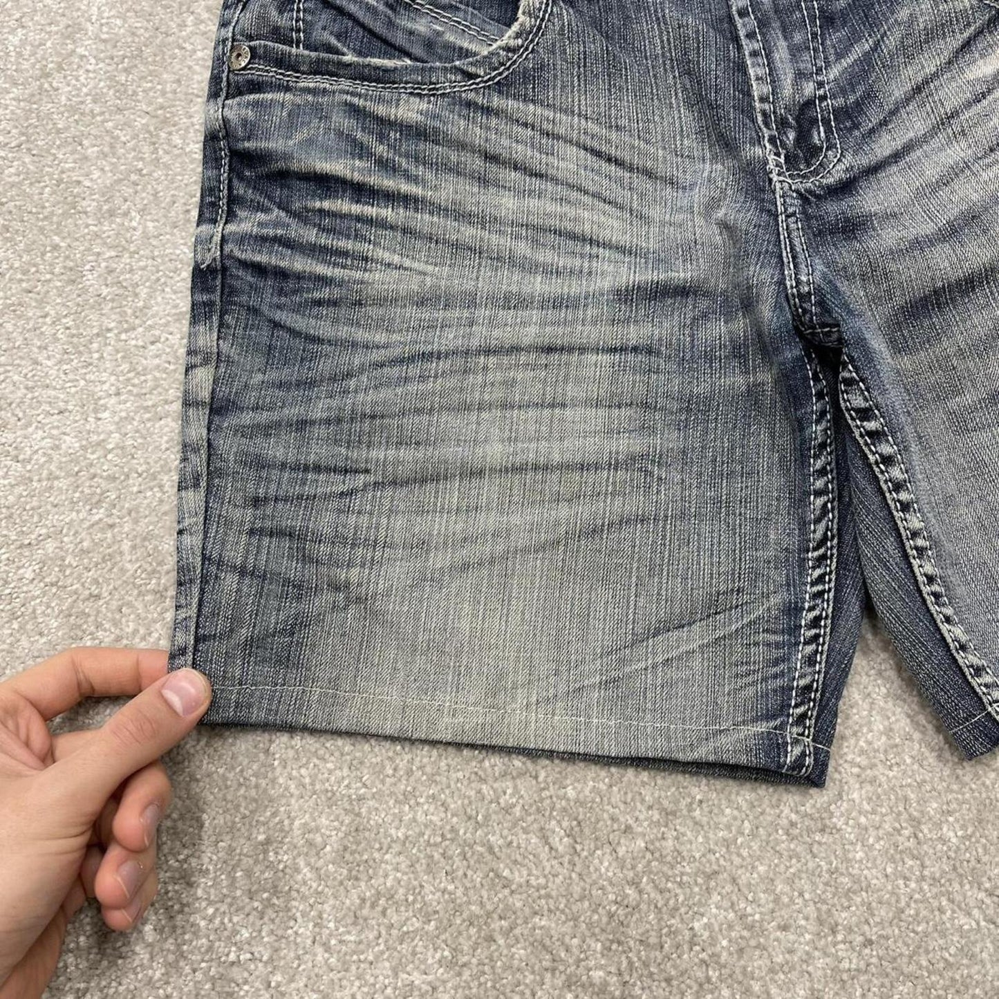Y2k embroidered denim shorts blue W33 Black Bull summer festival jorts stitch detail