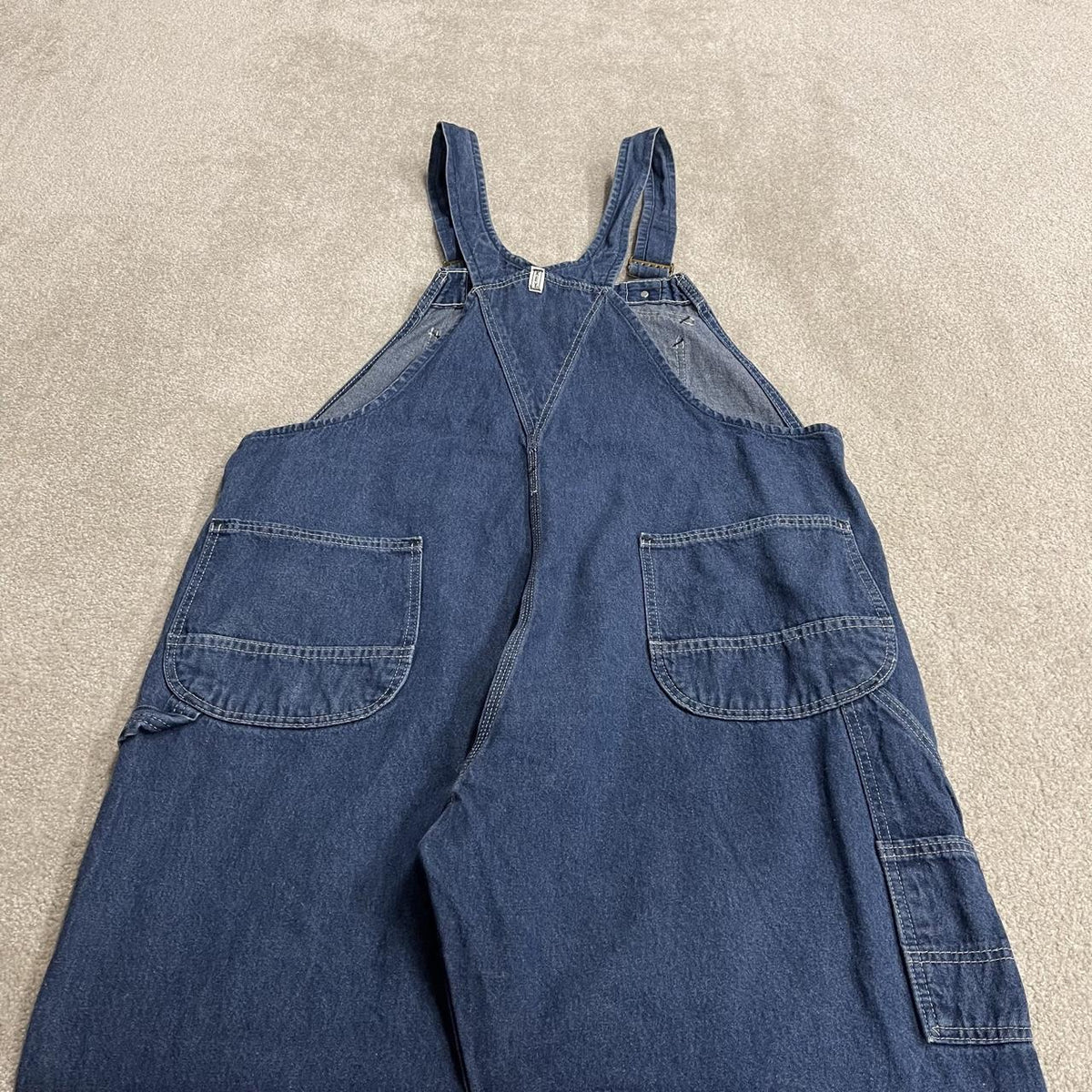 Vintage y2k denim dungarees loose blue W46L28 Key workwear bib brace overalls