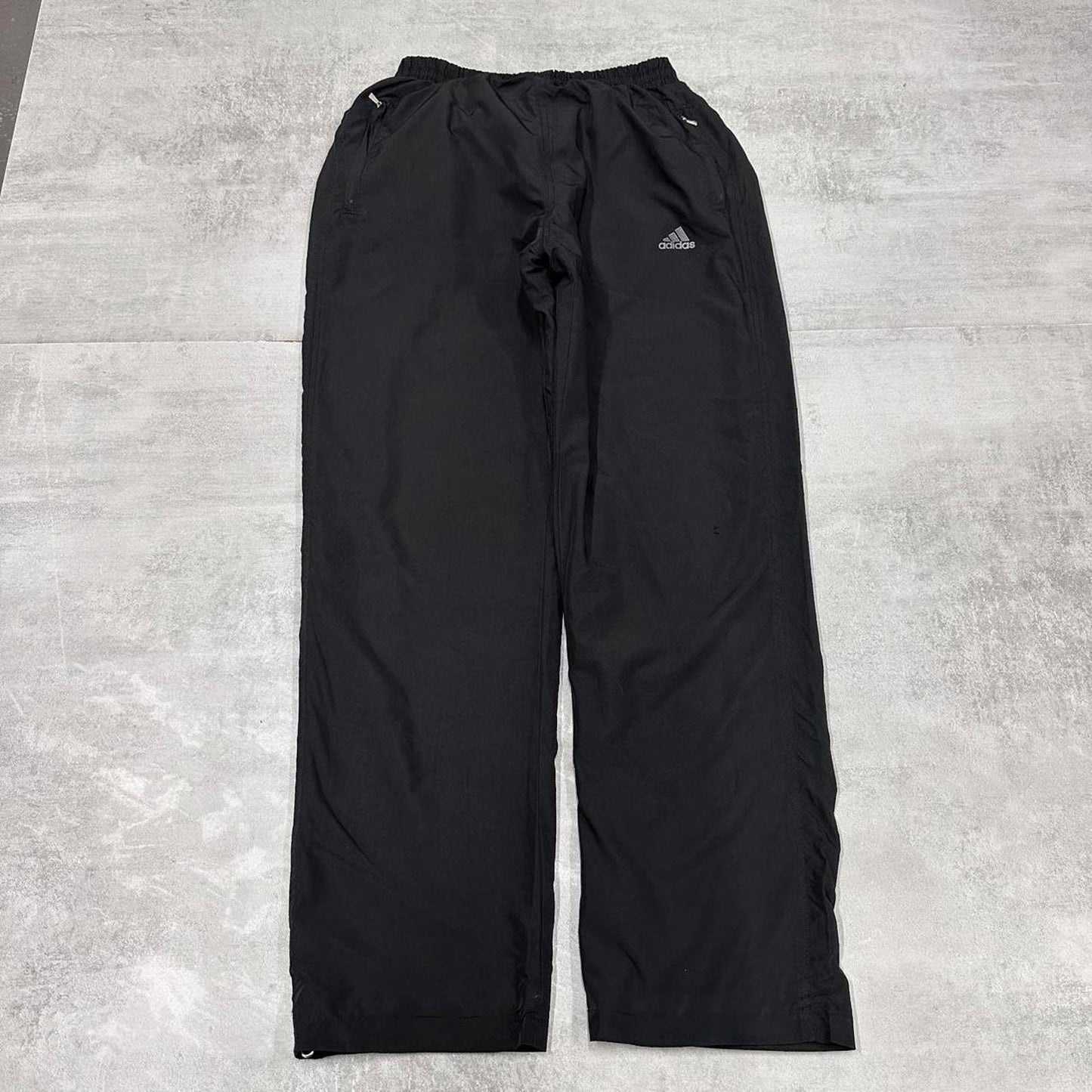 Black Adidas Trackies L y2k loose floaty leg fleece lined joggers