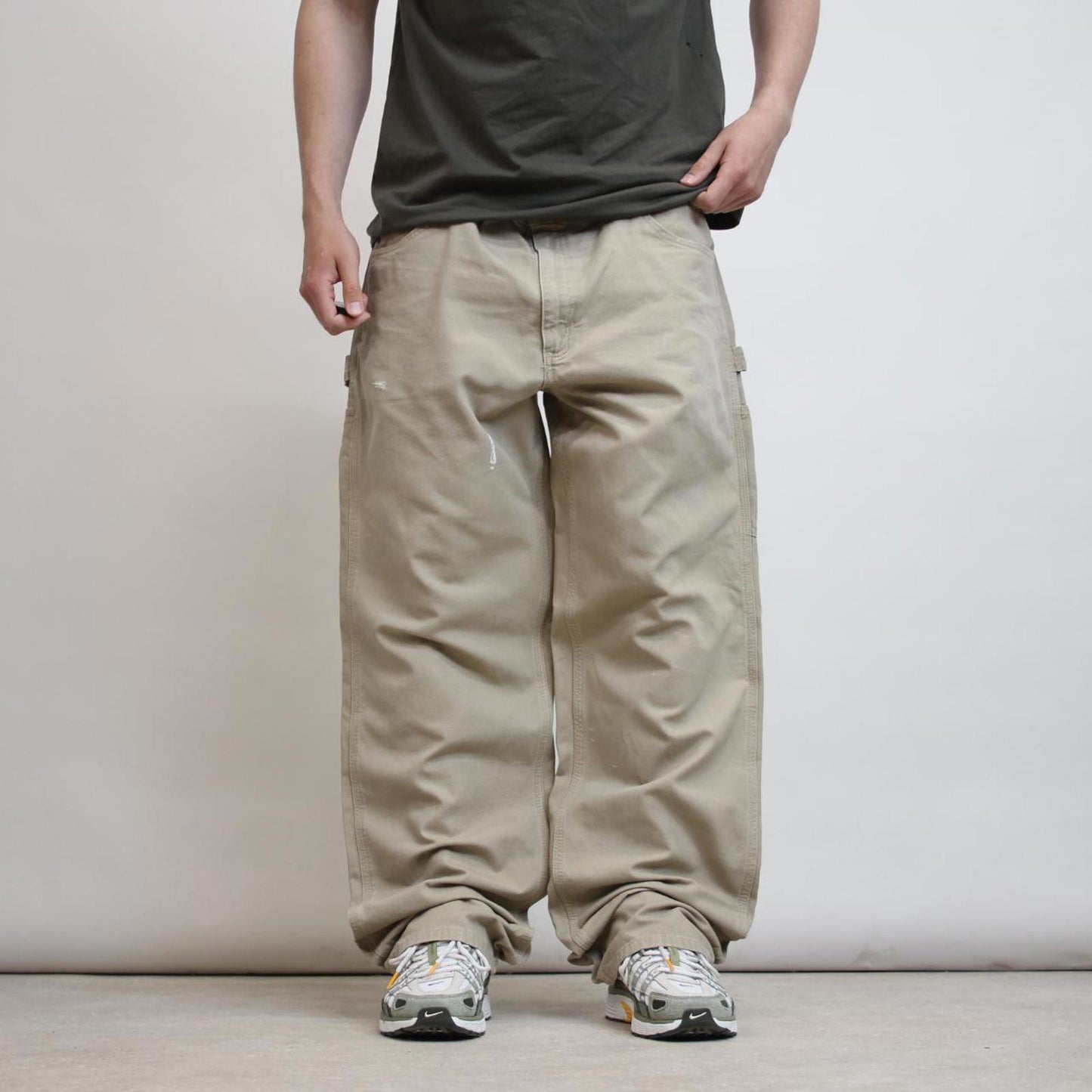 Carhartt carpenter pants W40 L34 loose tan 90s style cargo skater pants