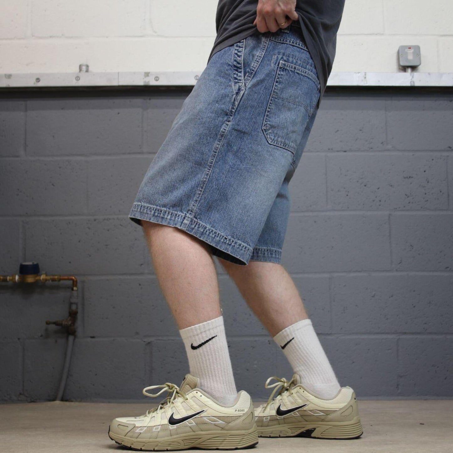 Denim carpenter shorts Y2K cargo blue Loose leg skater style surf jorts