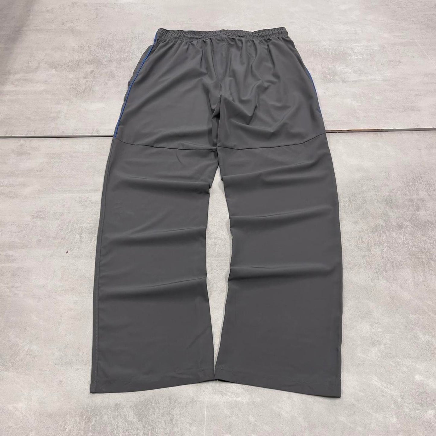 Grey Reebok trackies Large loose y2k floaty leg joggers print logo side stripe shell suit pants