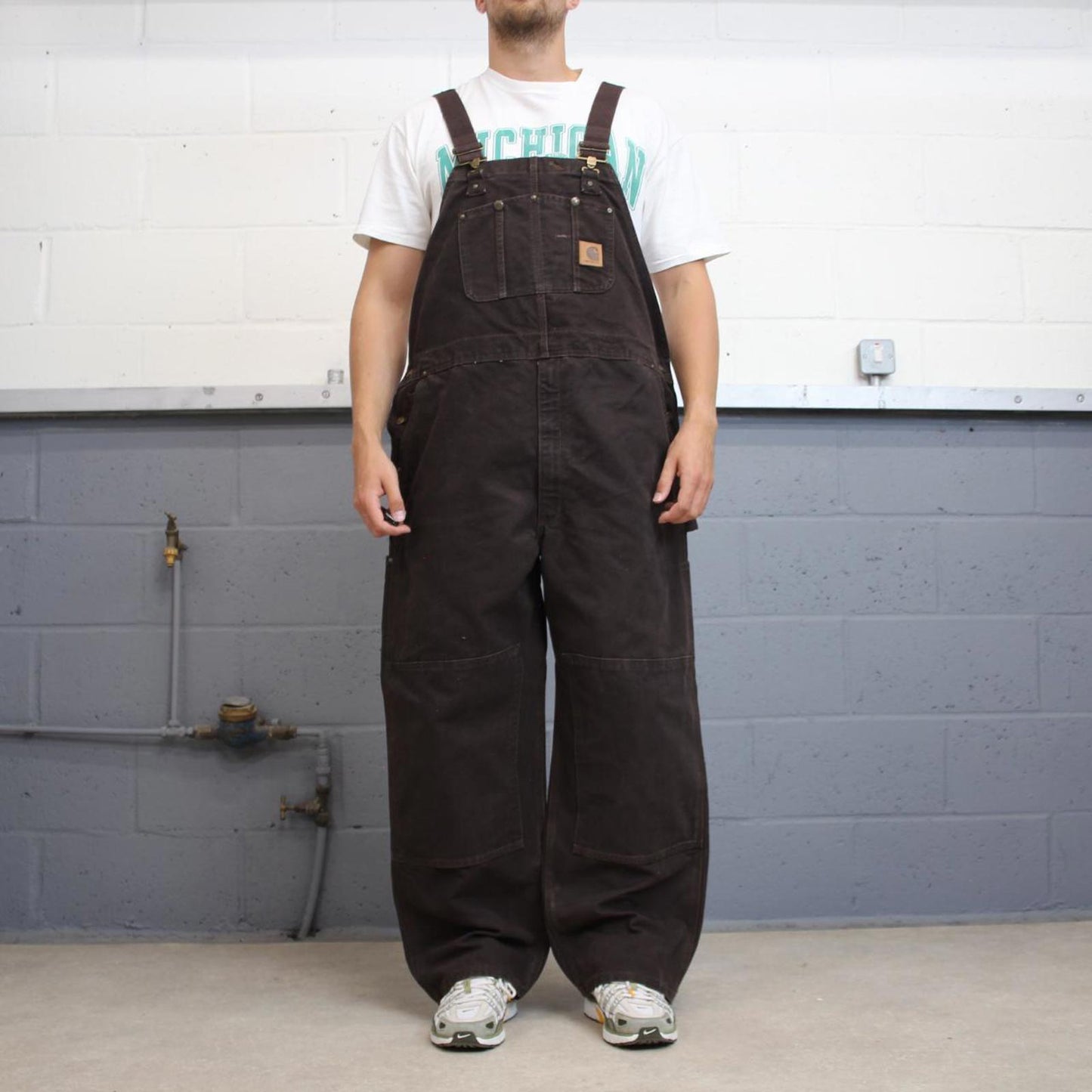 Brown Carhartt dungarees W46L30 mens canvas overalls utility worker