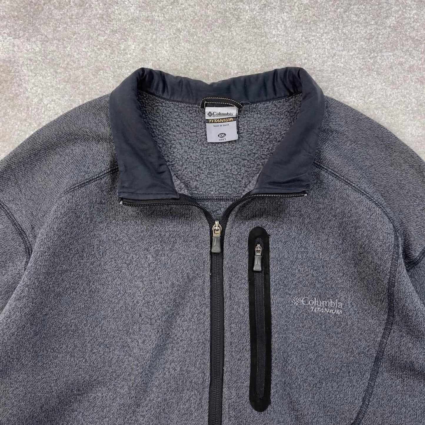 Y2K grey Columbia technical zip up fleece XXL embroidered logo chest pocket