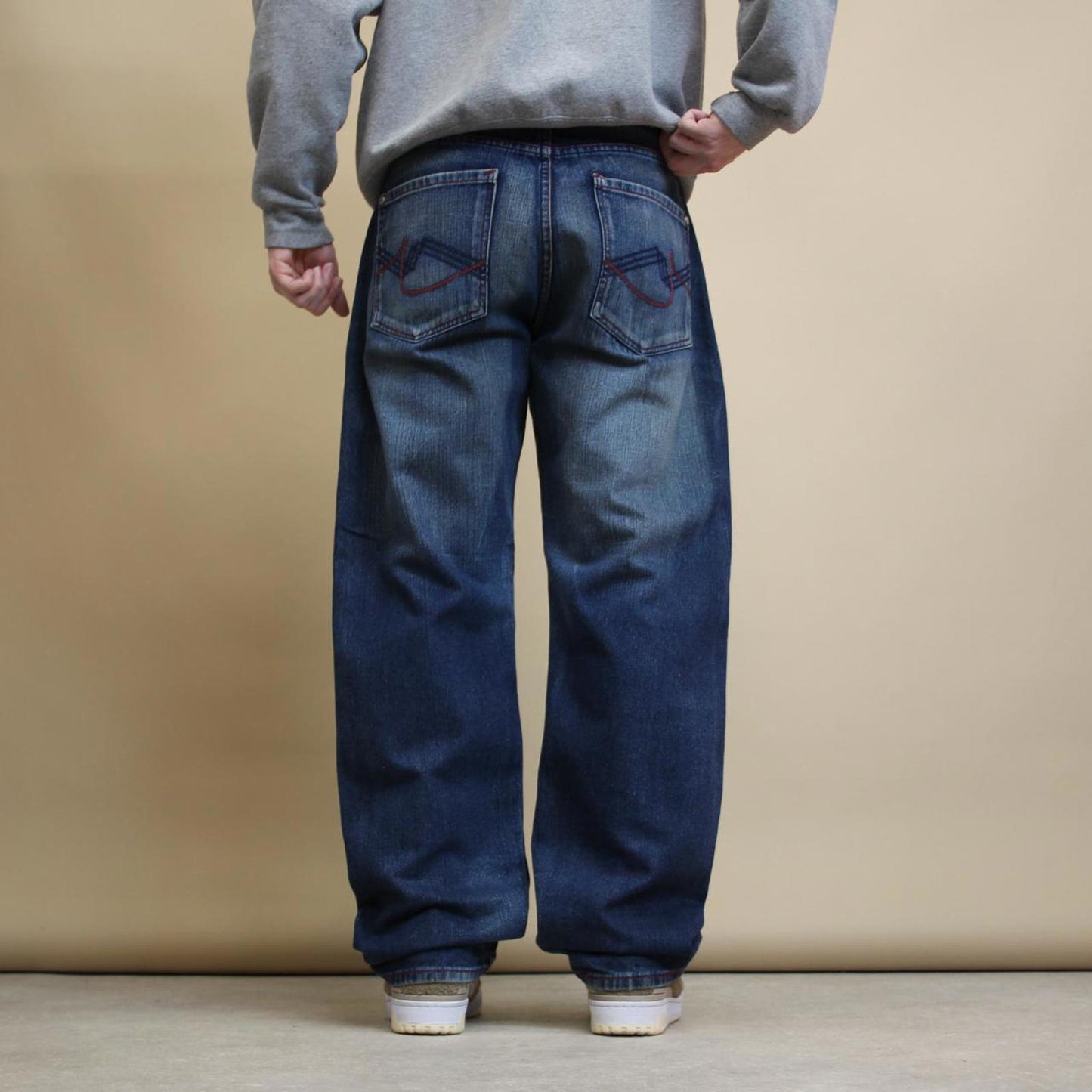 Blue embroidered Premium jeans W36L32 y2k style loose denim pants