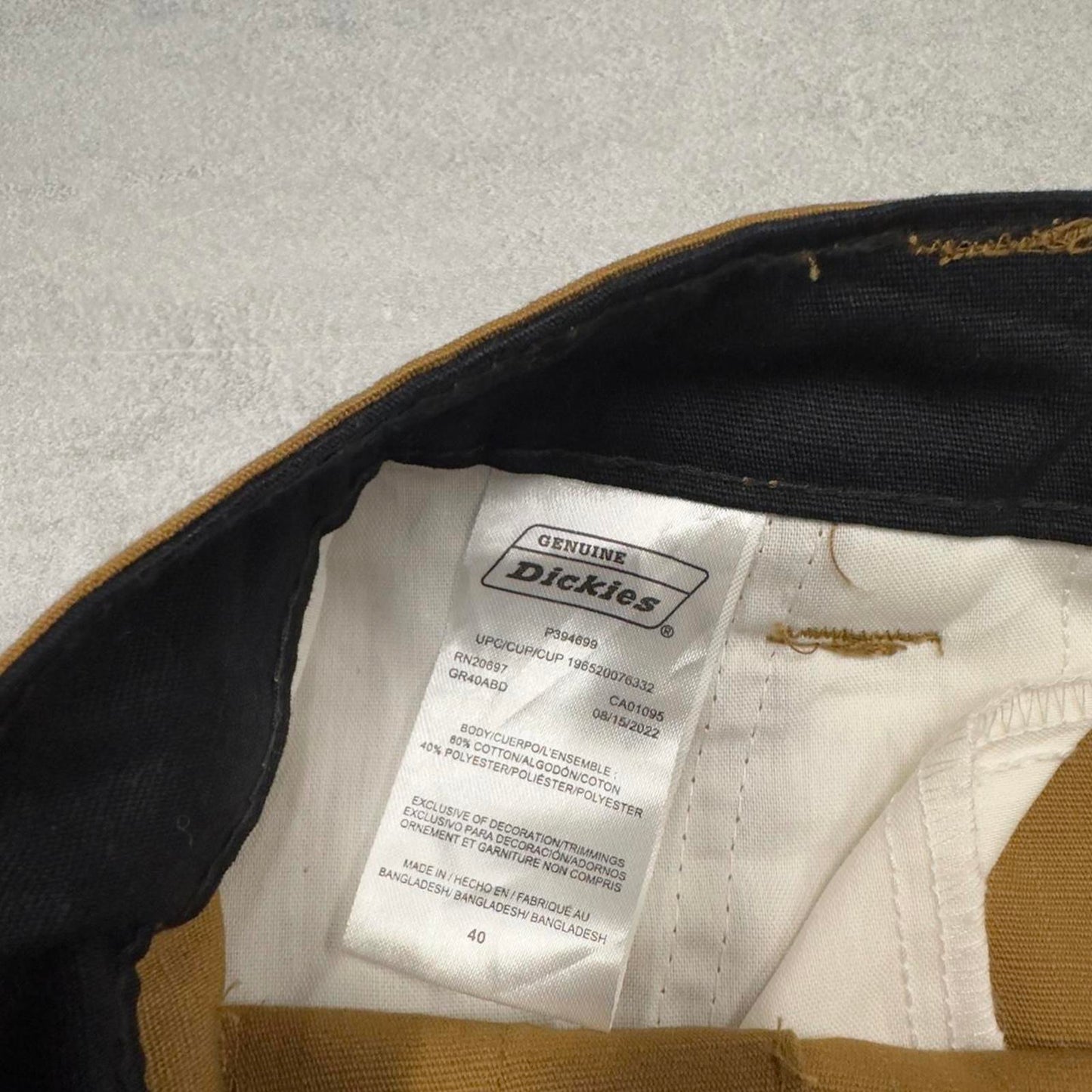 Baggy Tan Dickies cargo shorts W40