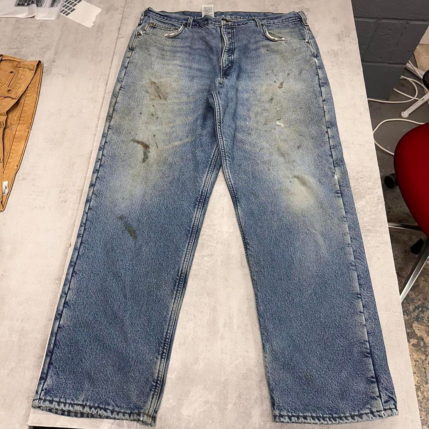Blue Carhartt jeans W40L32 loose 90s style fleece lined denim pants skate style