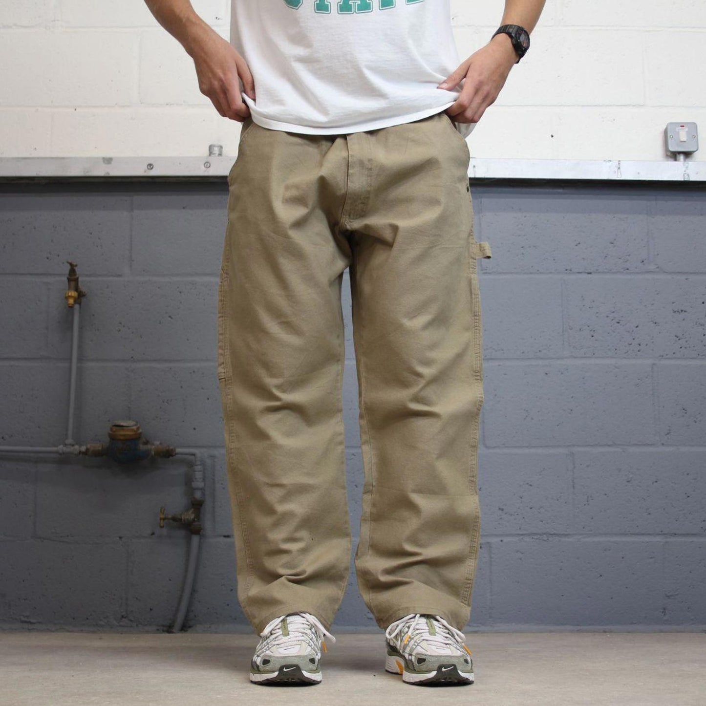 00s Wrangler carpenter pants skater workwear W40L30 Khaki loose cargo y2k style jeans streetwear