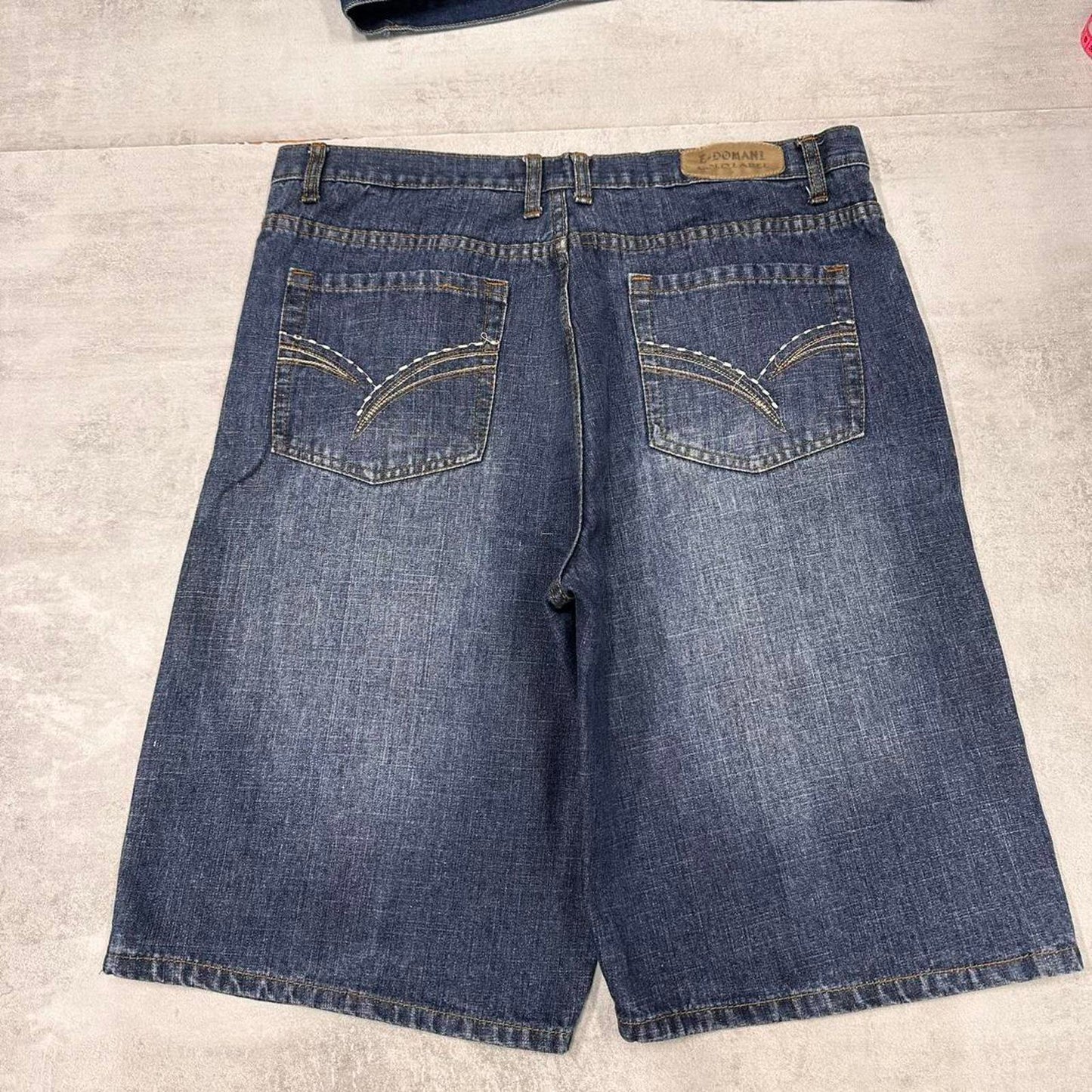 Baggy Eddie Domani jorts W38 wide leg 90s style stitch design shorts