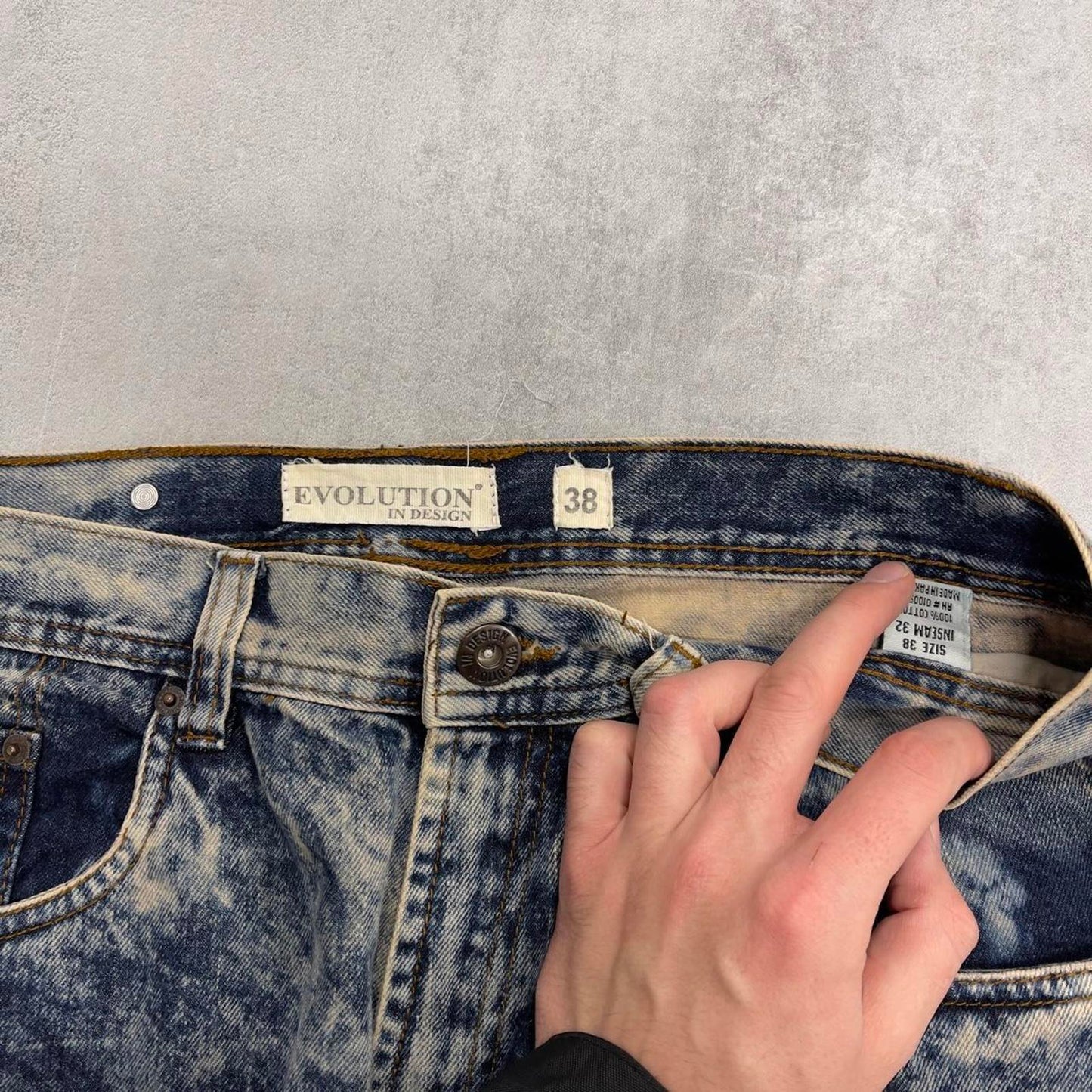Acid wash Evolution jeans W38L32