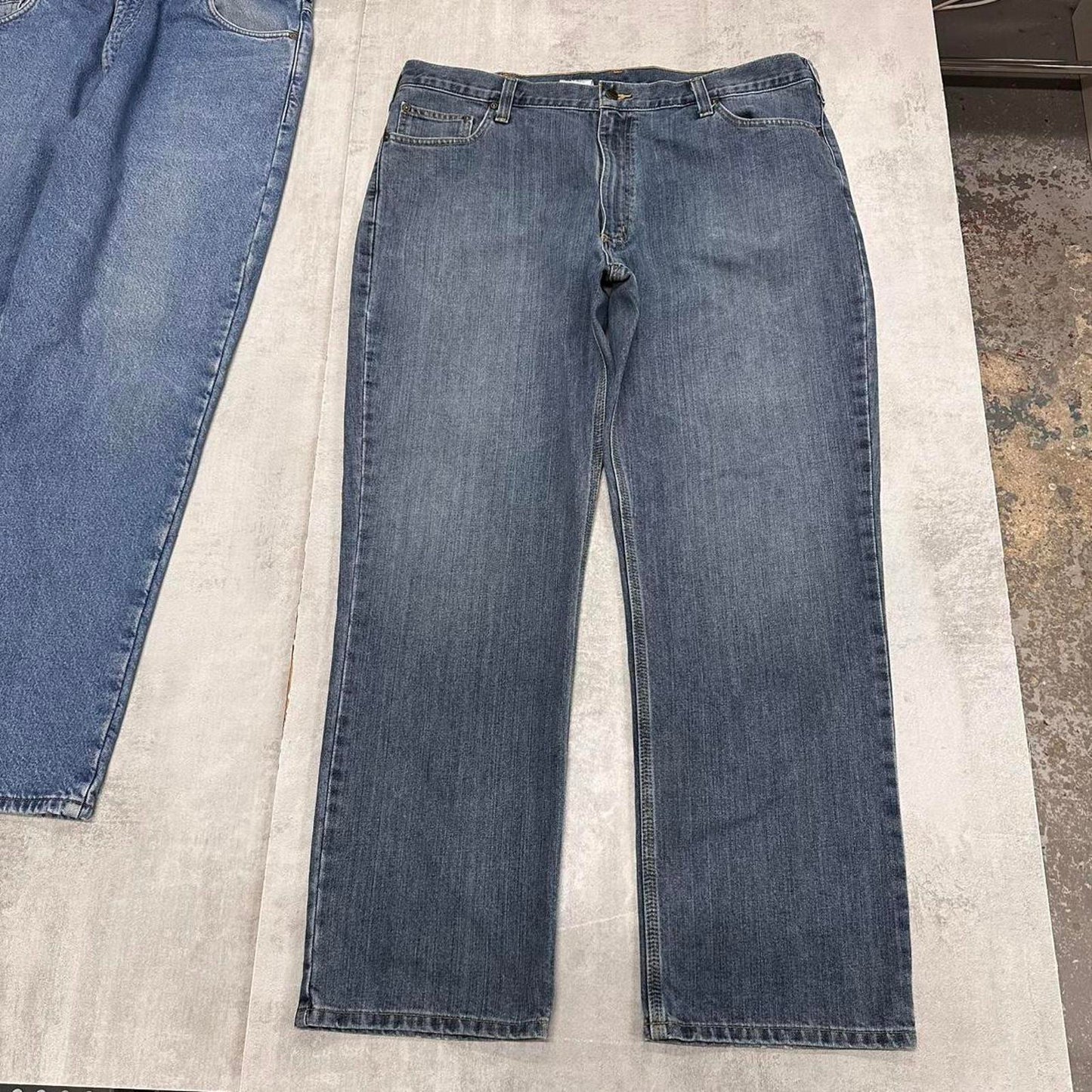 Mens Carhartt jeans W40 L32 relaxed 90s style denim work skater jeans