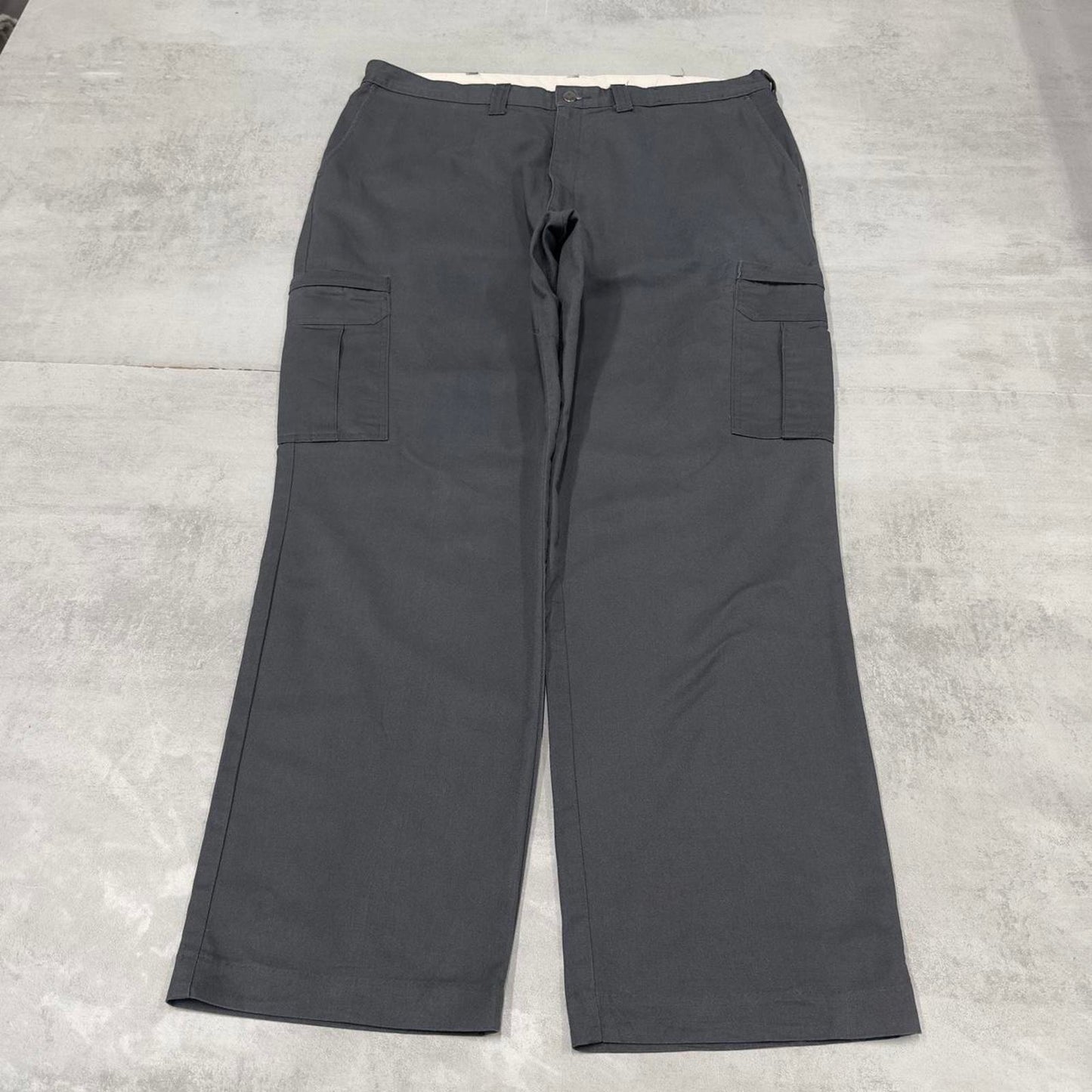 Baggy Dickies cargo trousers W42L32 grey chino style skater cargo pants
