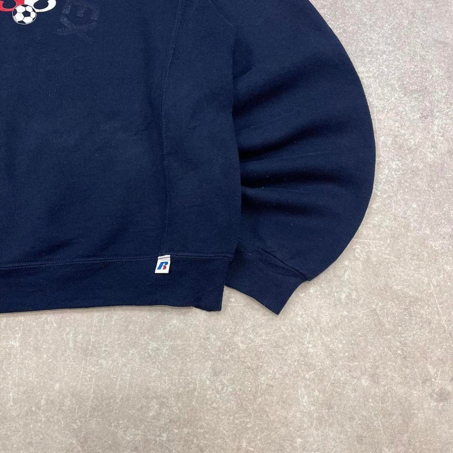 Navy vintage Russell sweatshirt M