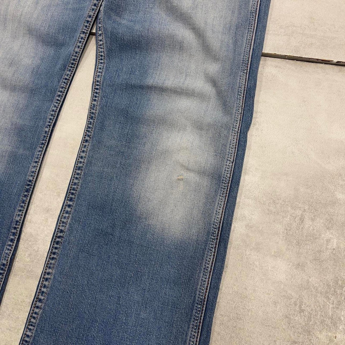 Vintage Wrangler jeans W33L34 mens blue straight leg denim y2k jeans
