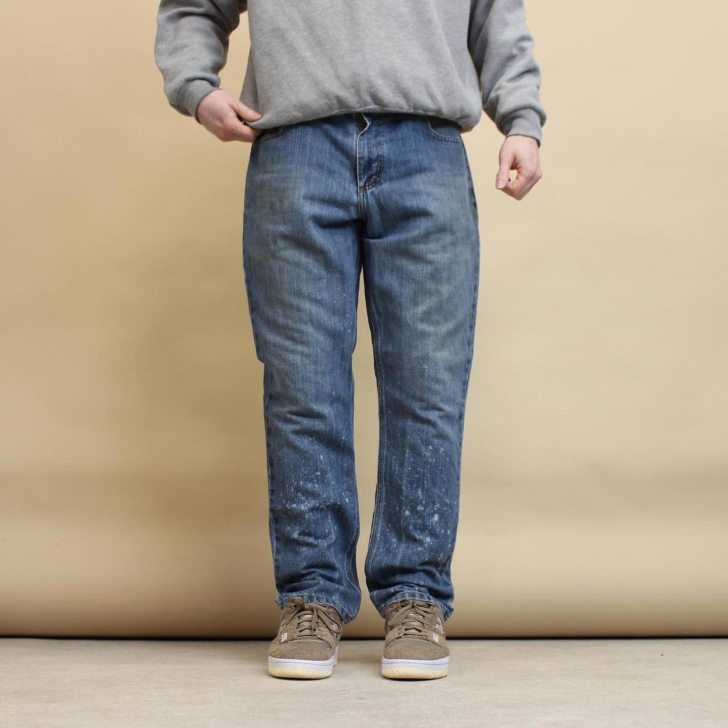Blue Carhartt jeans W34L30 denim work 90s style skater jeans