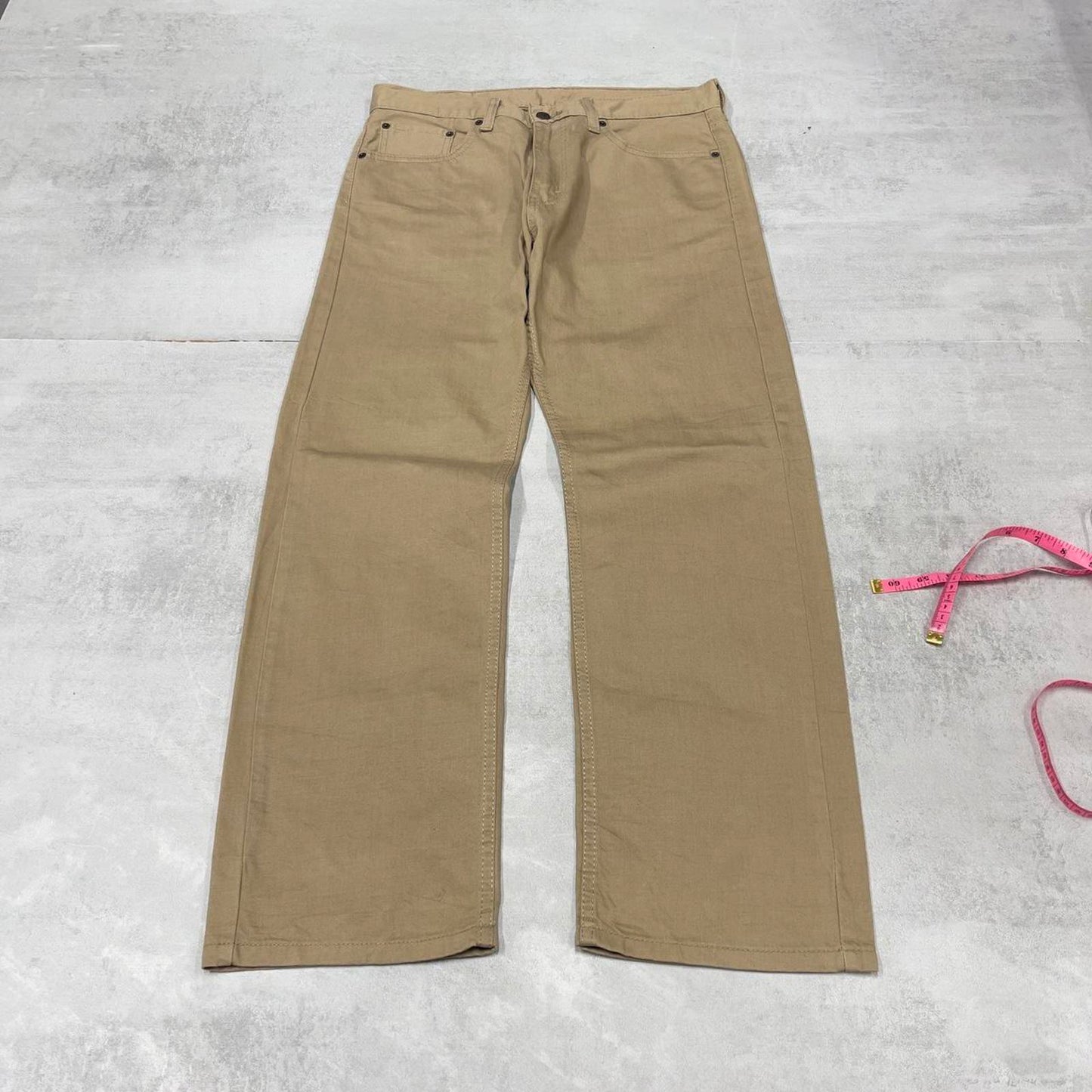 Tan Levis 505 jeans W33L30 loose straight leg y2k style pants white tab logo