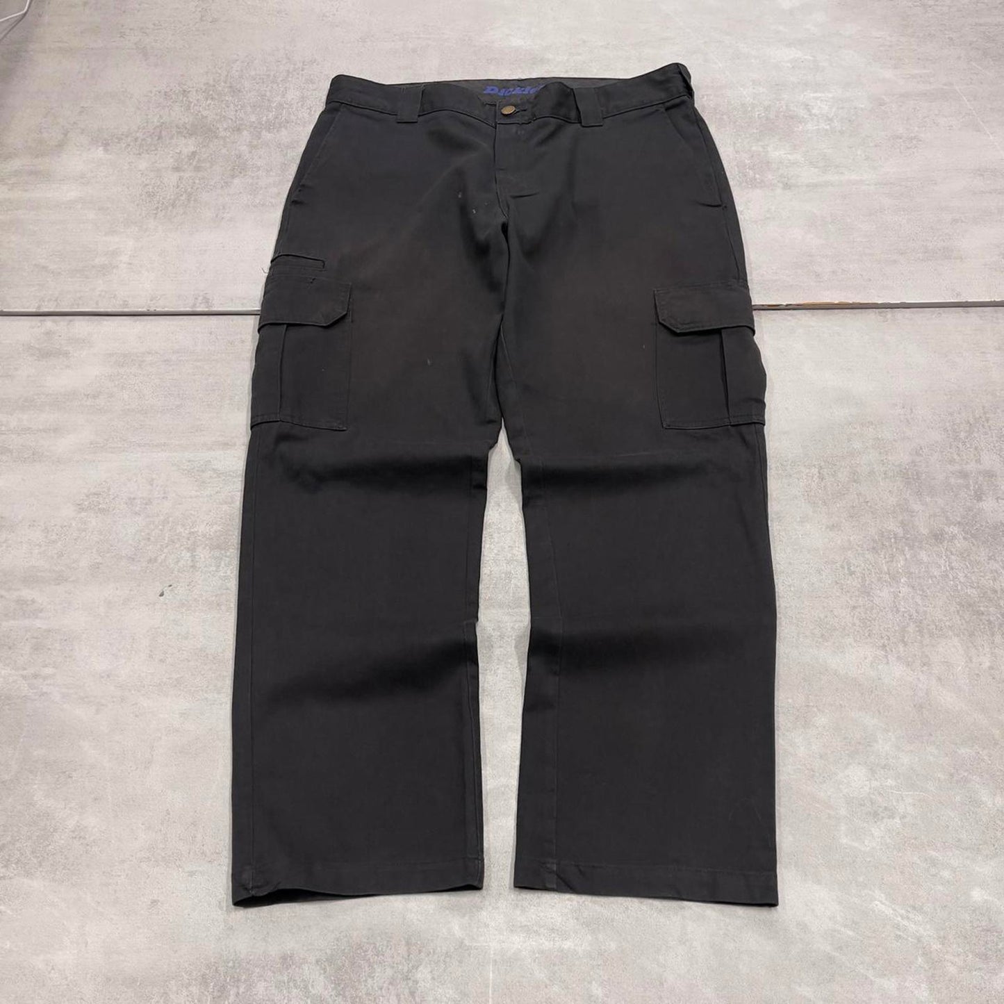 Loose Dickies cargo trousers W36L30 black chino style skater cargo pants