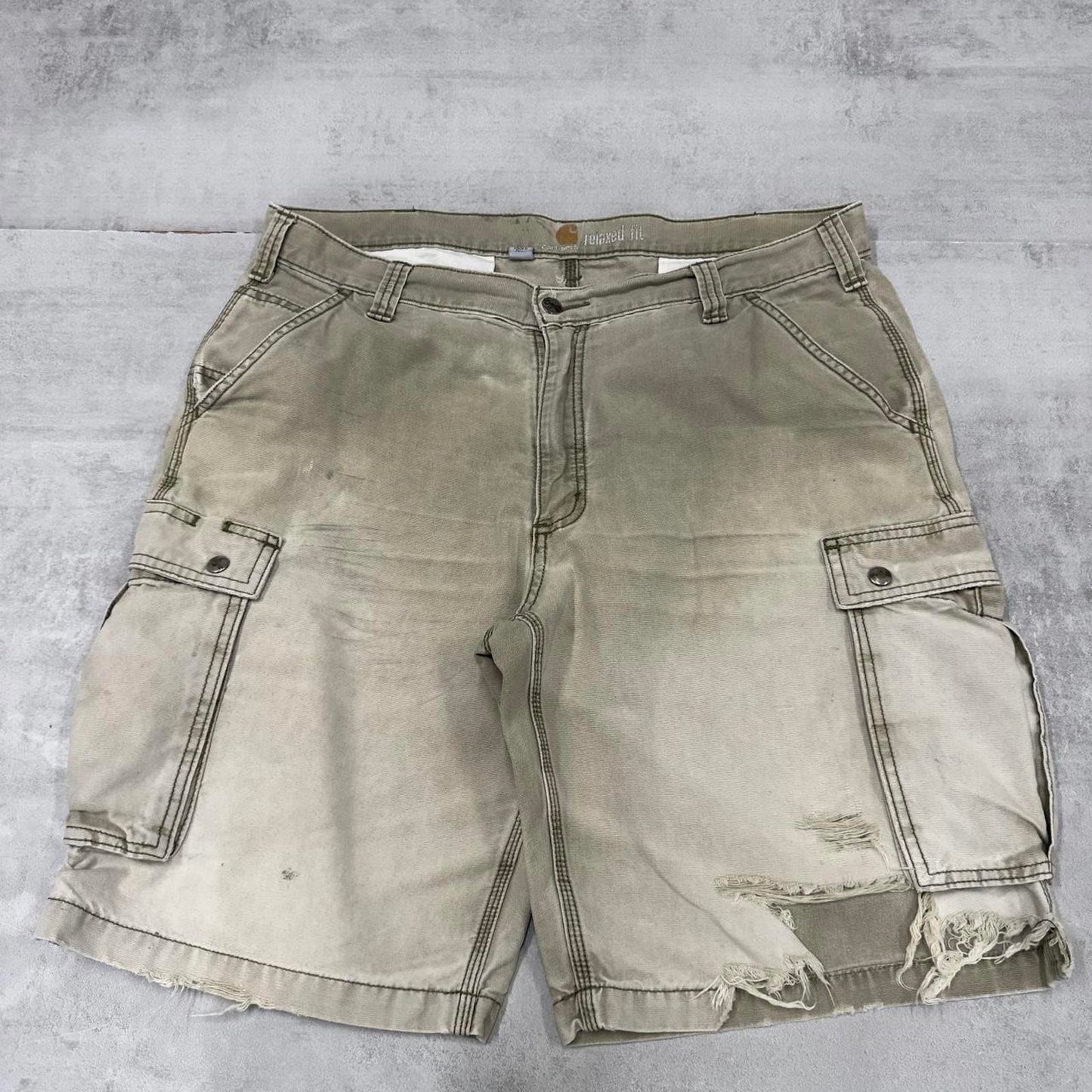 Baggy Carhartt carpenter shorts W38