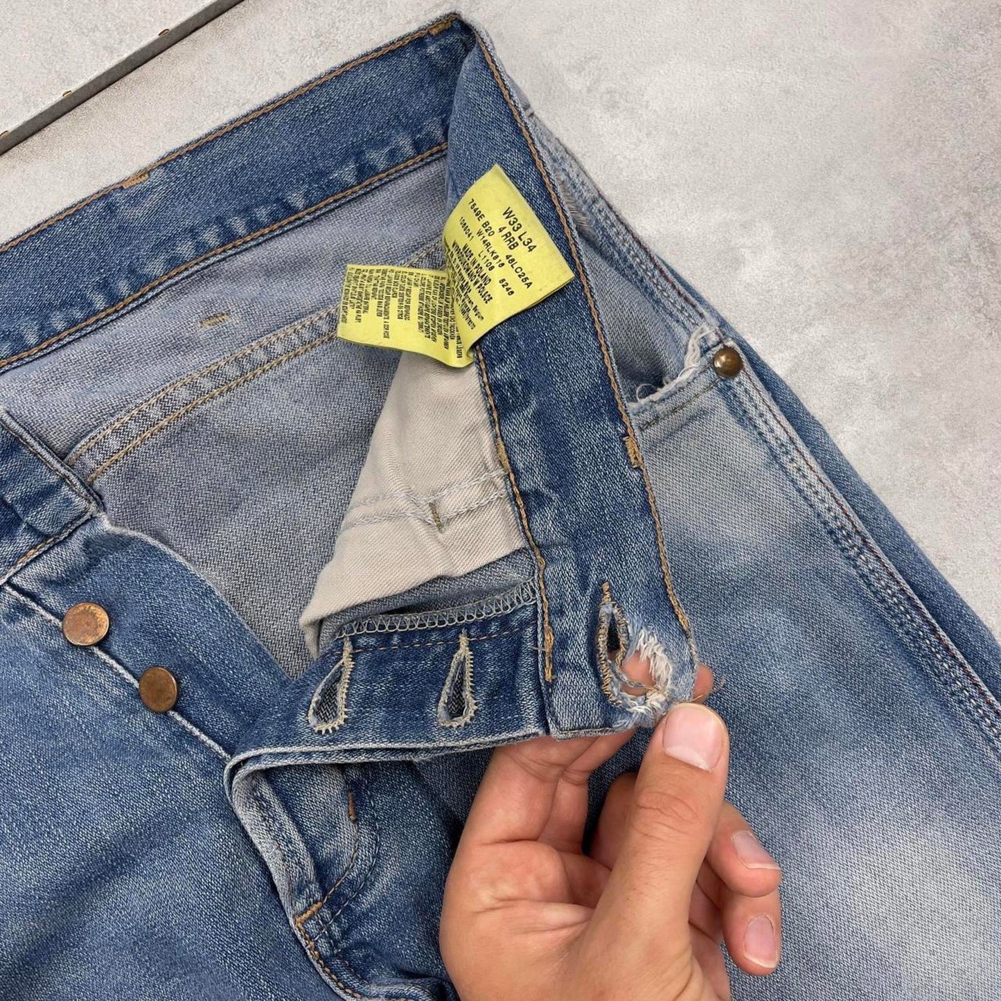 Vintage blue Wrangler jeans W33L34
