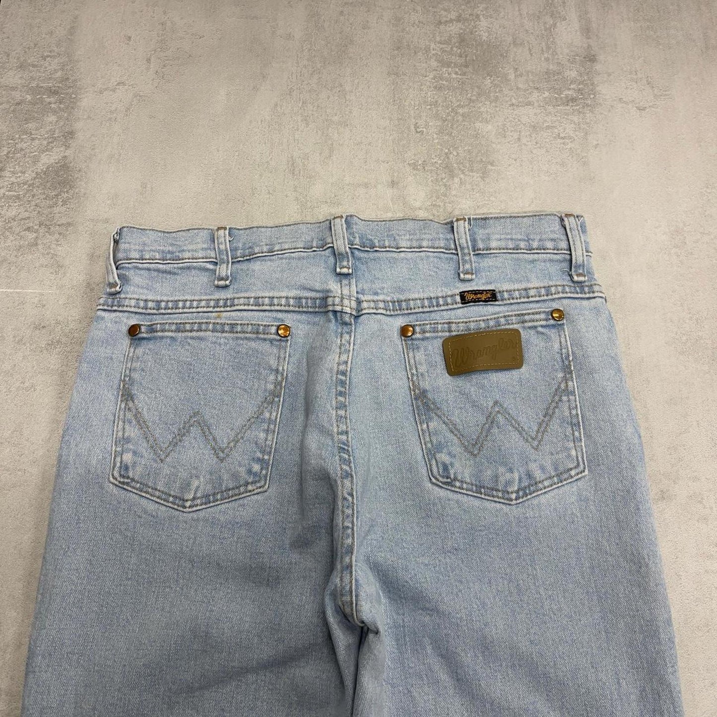 Blue Wrangler jeans W32L32 straight leg denim jeans