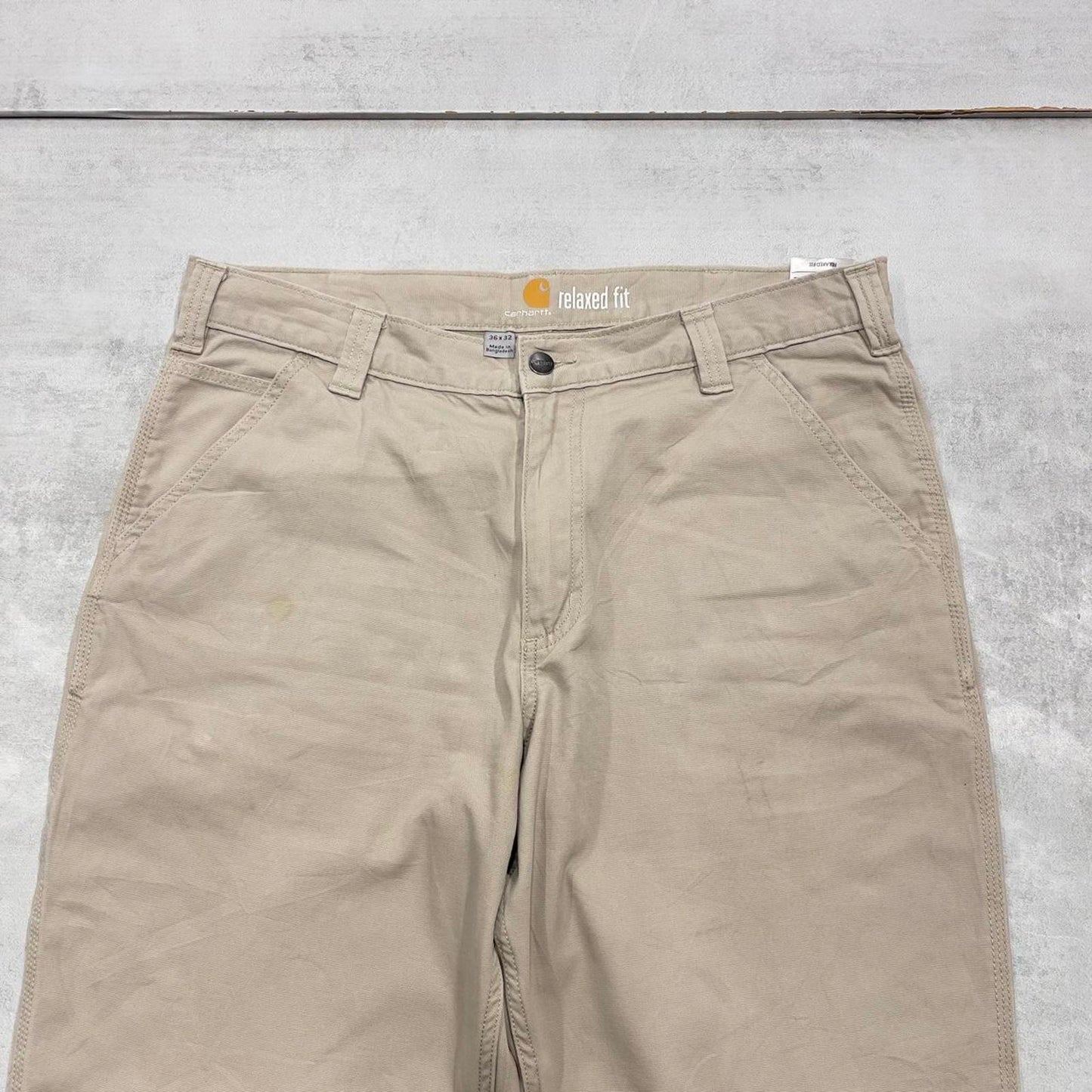 Beige Carhartt carpenter pants W36L32 relaxed fit 90s skater style cargos