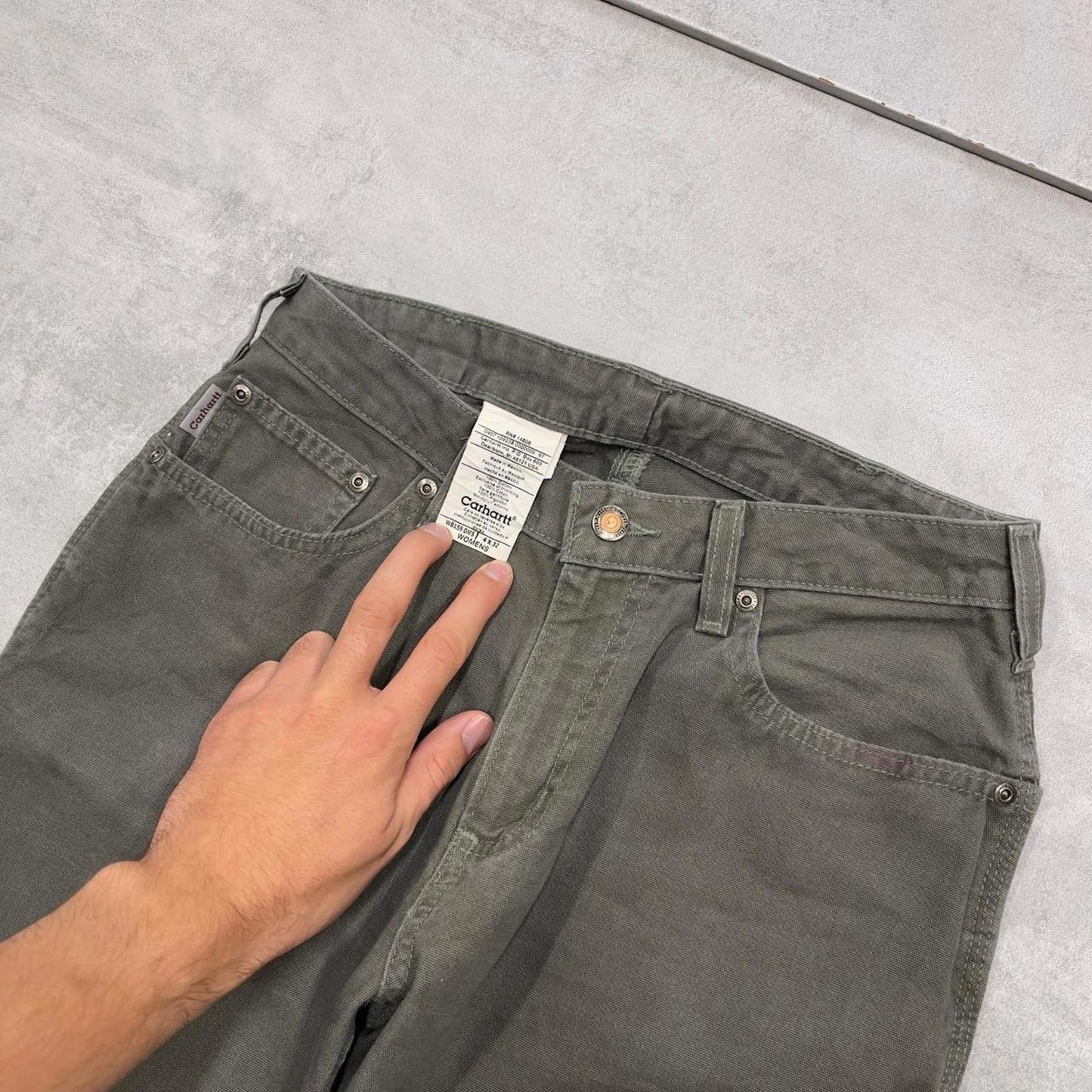 Green Carhartt carpenter jeans size 4x32 women's 90s style canvas cargos