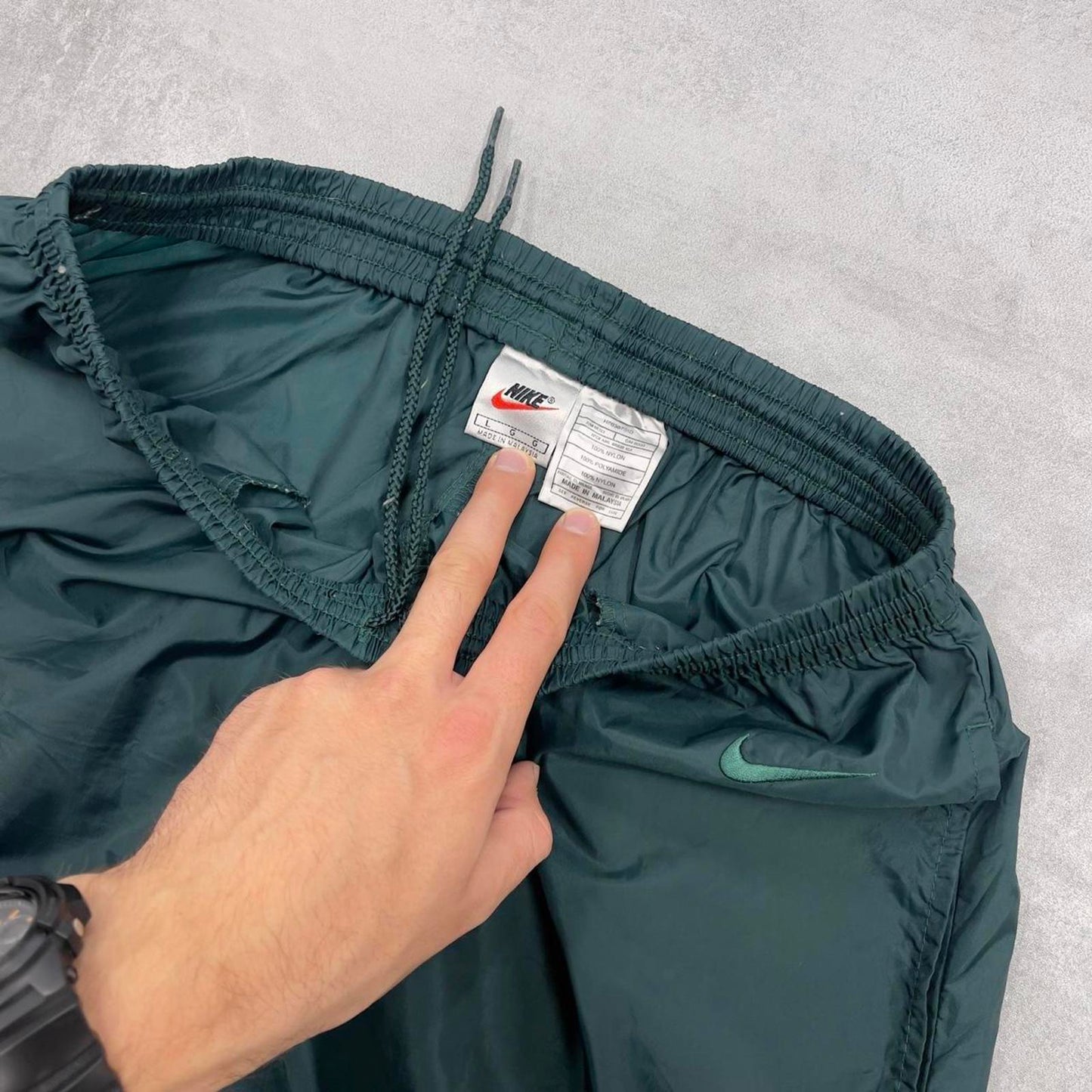 Green vintage Nike trackies Large loose y2k floaty leg joggers embroidered Swoosh logo shell suit