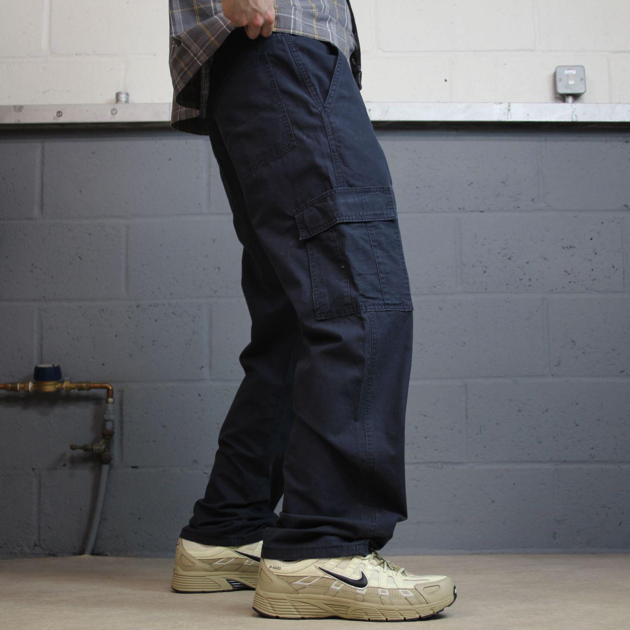 Wrangler chino cargo pants y2k W32L32 navy Straight leg skater work pants