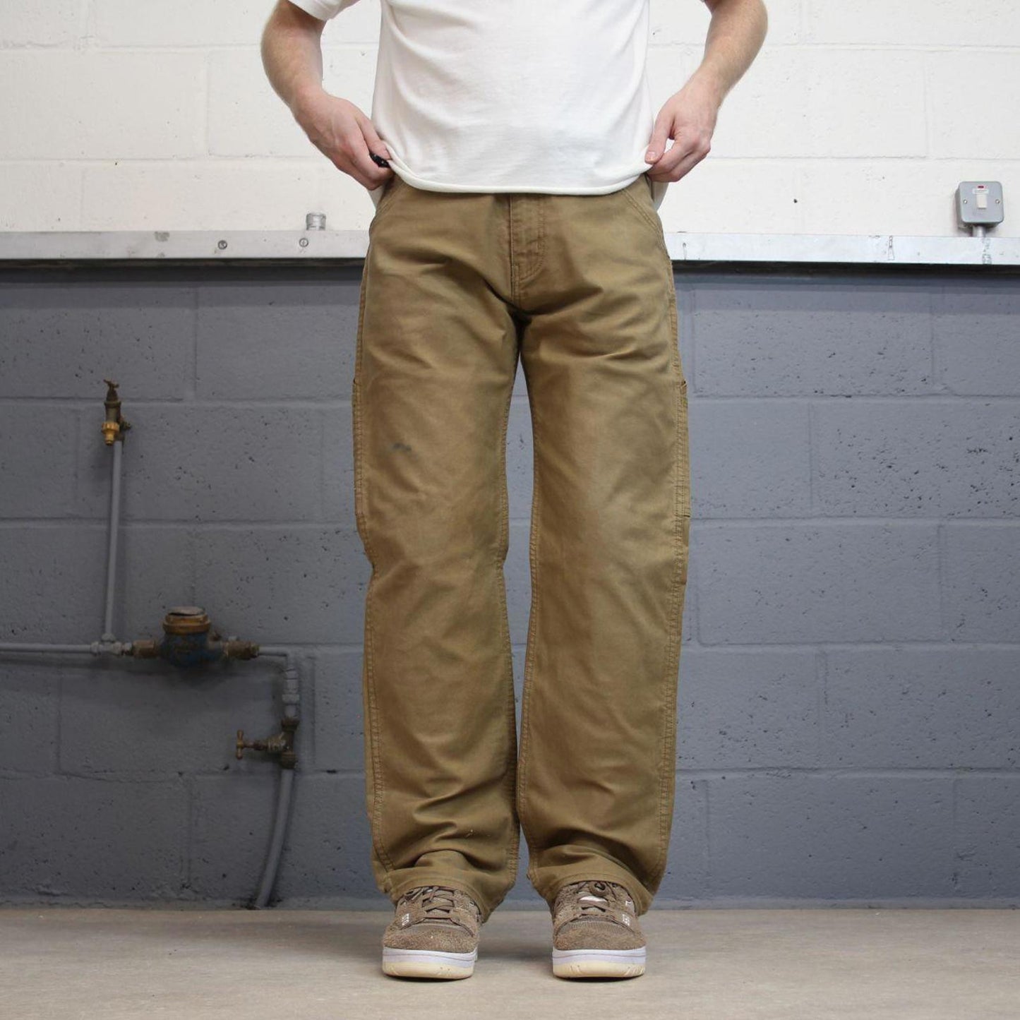 Levis 505 Carpenter Jeans W34L32 tan skater style cargos red tab logo