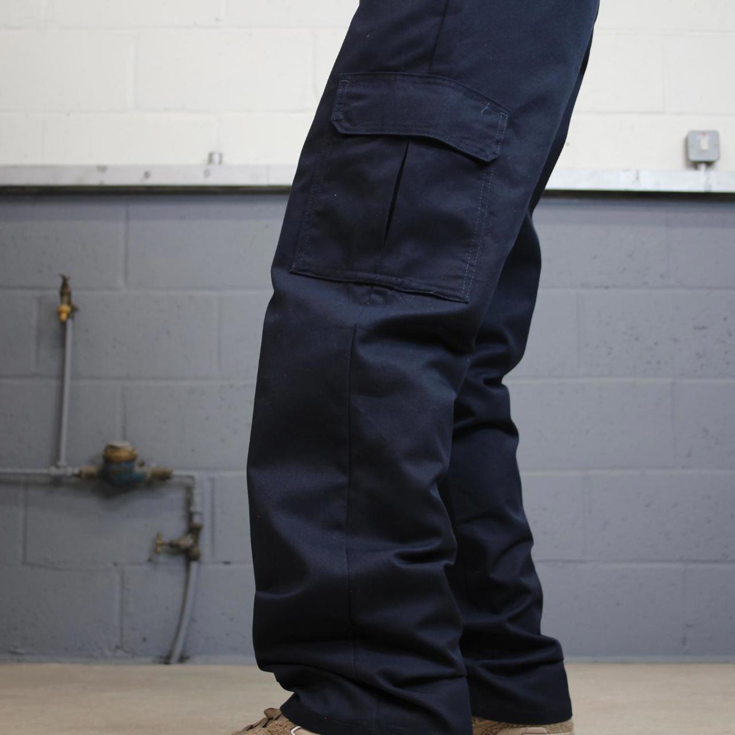 Navy Dickies cargo trousers W34 L32