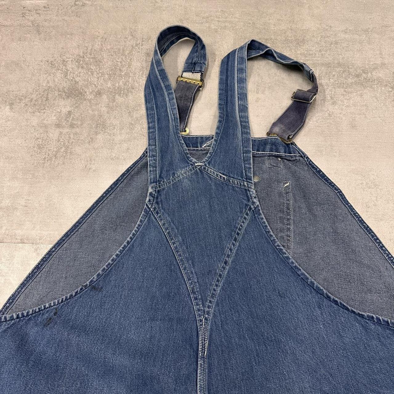 Blue denim Carhartt overalls W54